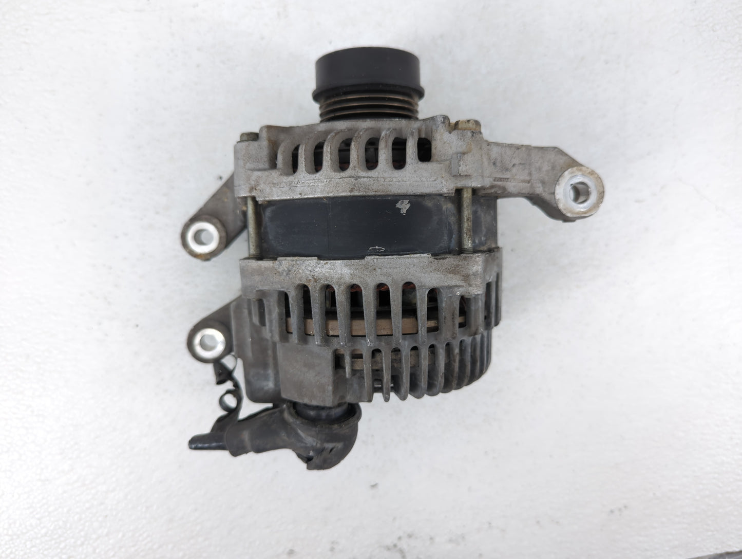 2013-2020 Ford Fusion Alternator Replacement Generator Charging Assembly Engine OEM P/N:D67T-10 Fits OEM Used Auto Parts - O