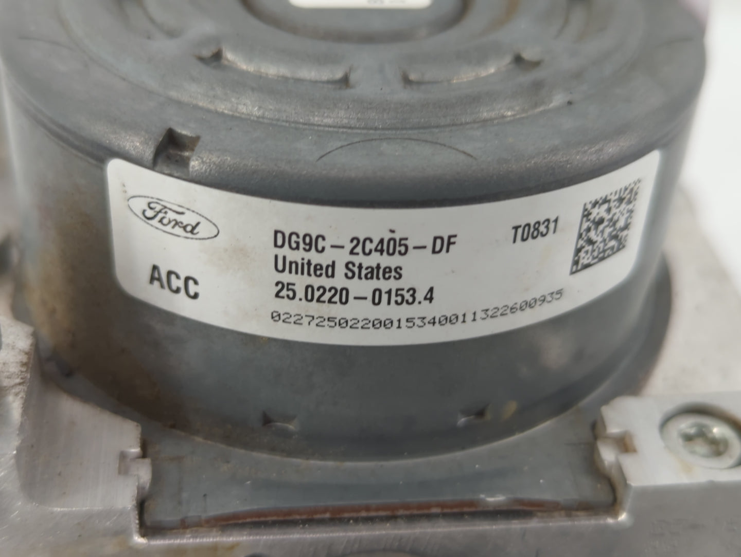 2014-2016 Ford Fusion ABS Pump Control Module Replacement P/N:DG9C-2C405-DF Fits Fits 2014 2015 2016 OEM Used Auto Parts - O