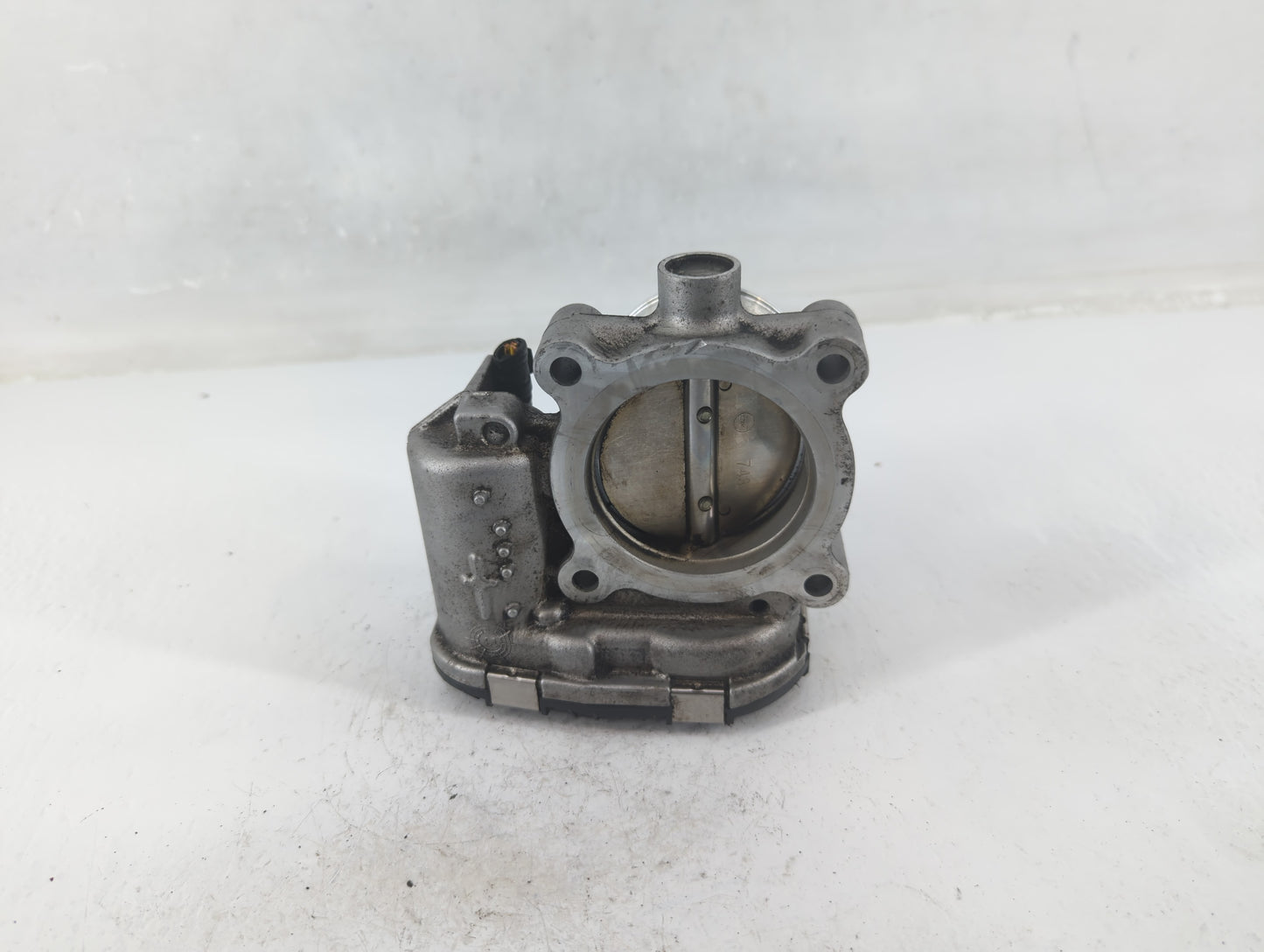 2014-2020 Ford Fusion Throttle Body P/N:DS7E-9F991-BB Fits Fits 2014 2015 2016 2017 2018 2019 2020 2021 2022 OEM Used Auto P