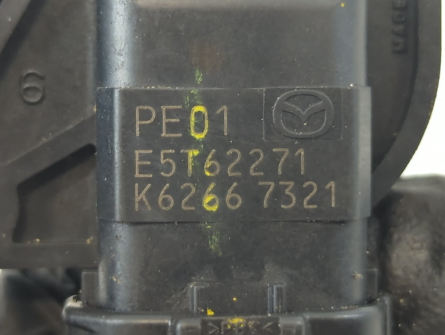 2013-2016 Ford Fusion Mass Air Flow Meter Maf - Oemusedautoparts1.com