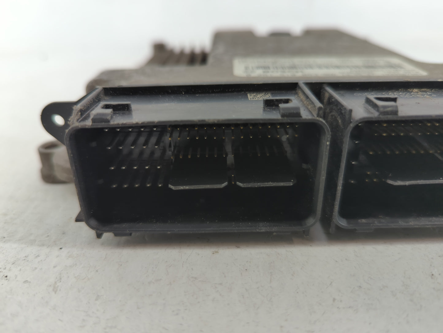 2014 Ford Fusion PCM Engine Control Computer ECU ECM PCU OEM P/N:13167143906 CU5T-14A624-BA, DG1A-12B684-AB, ES7A-12A650-ND 
