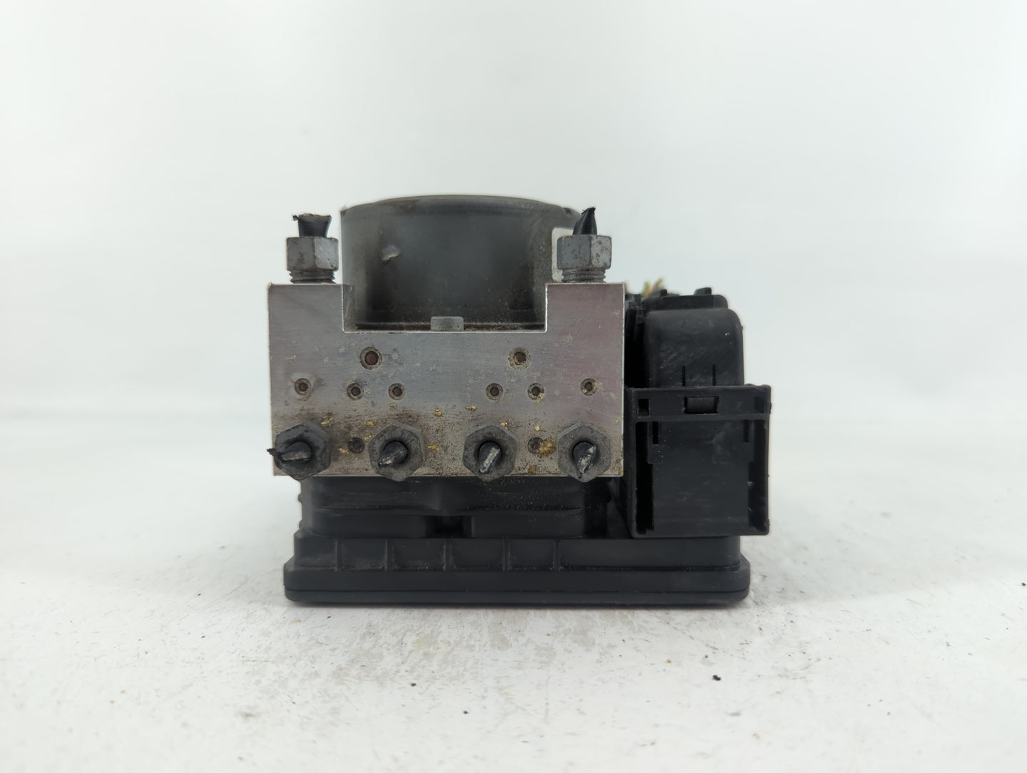 2014-2016 Ford Fusion ABS Pump Control Module Replacement P/N:DG9C-2C405-DF Fits Fits 2014 2015 2016 OEM Used Auto Parts - O