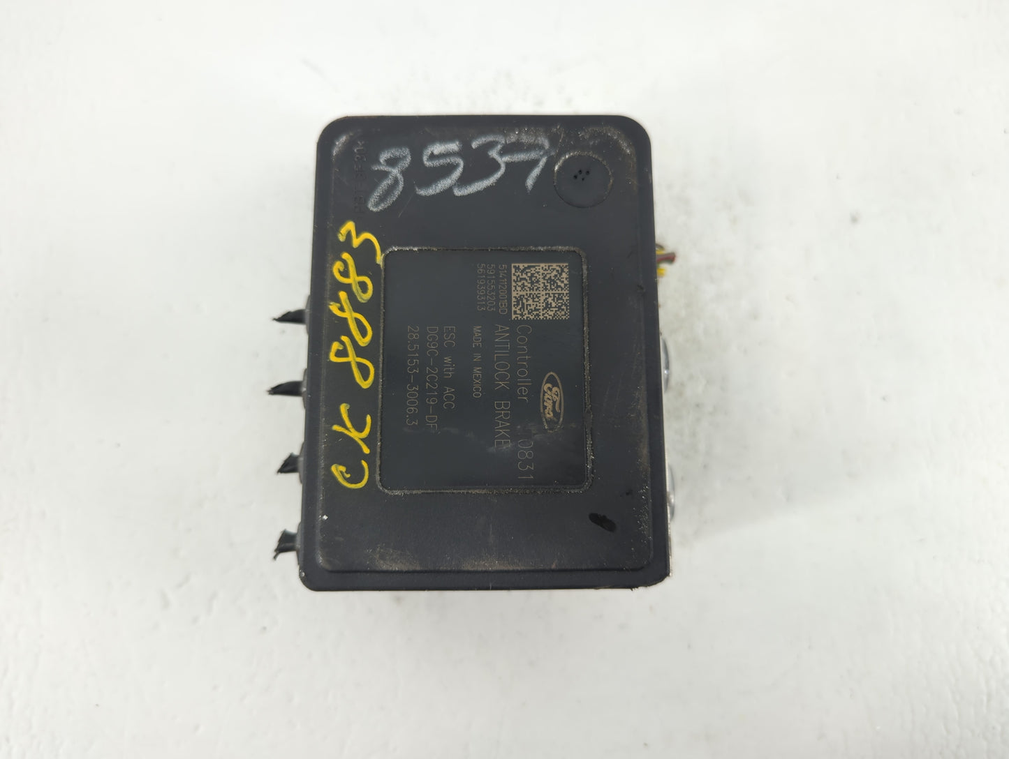 2014-2016 Ford Fusion ABS Pump Control Module Replacement P/N:DG9C-2C405-DF Fits Fits 2014 2015 2016 OEM Used Auto Parts - O