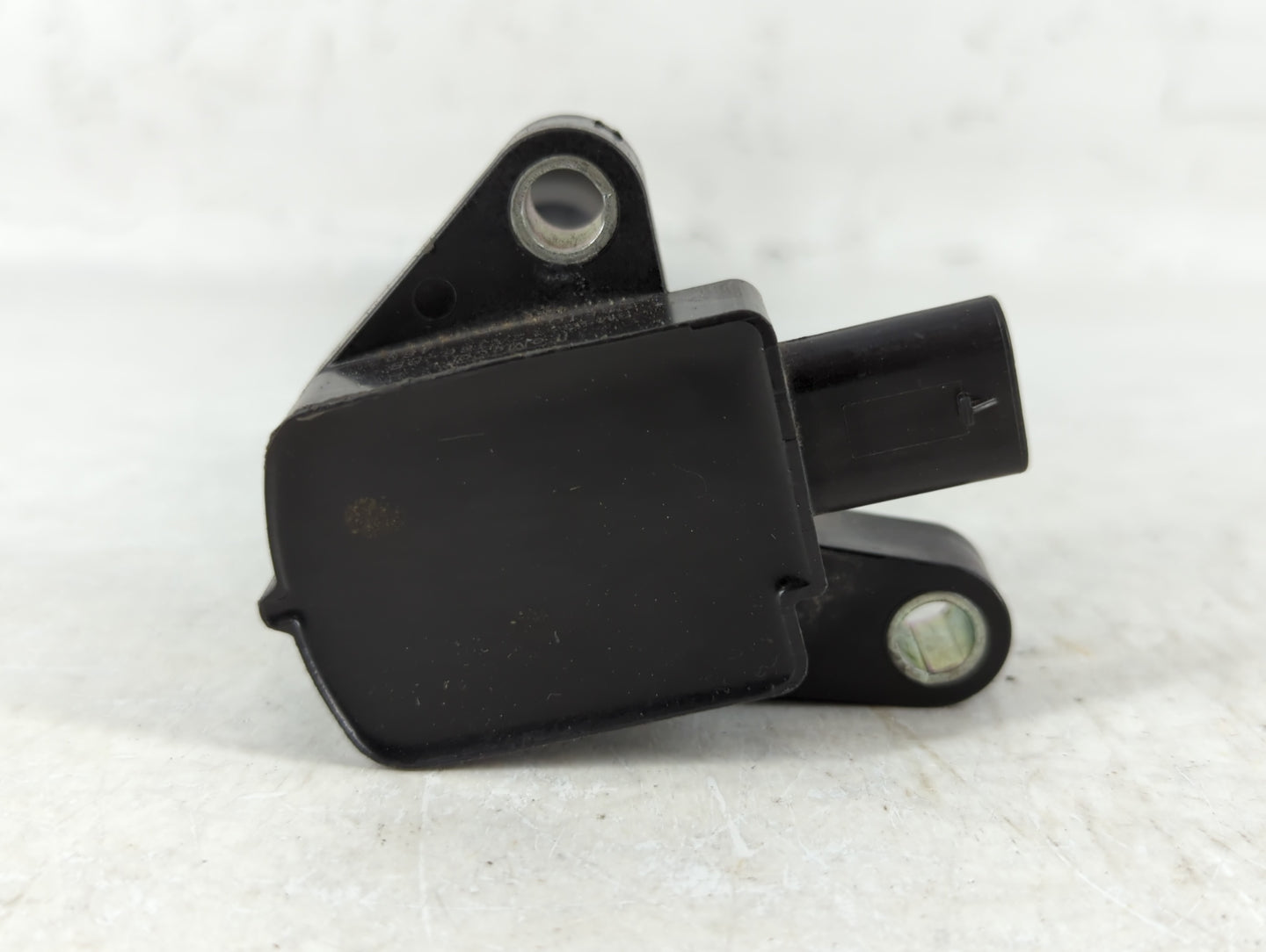 2013-2014 Ford Fusion Ignition Coil Igniter Pack - Oemusedautoparts1.com