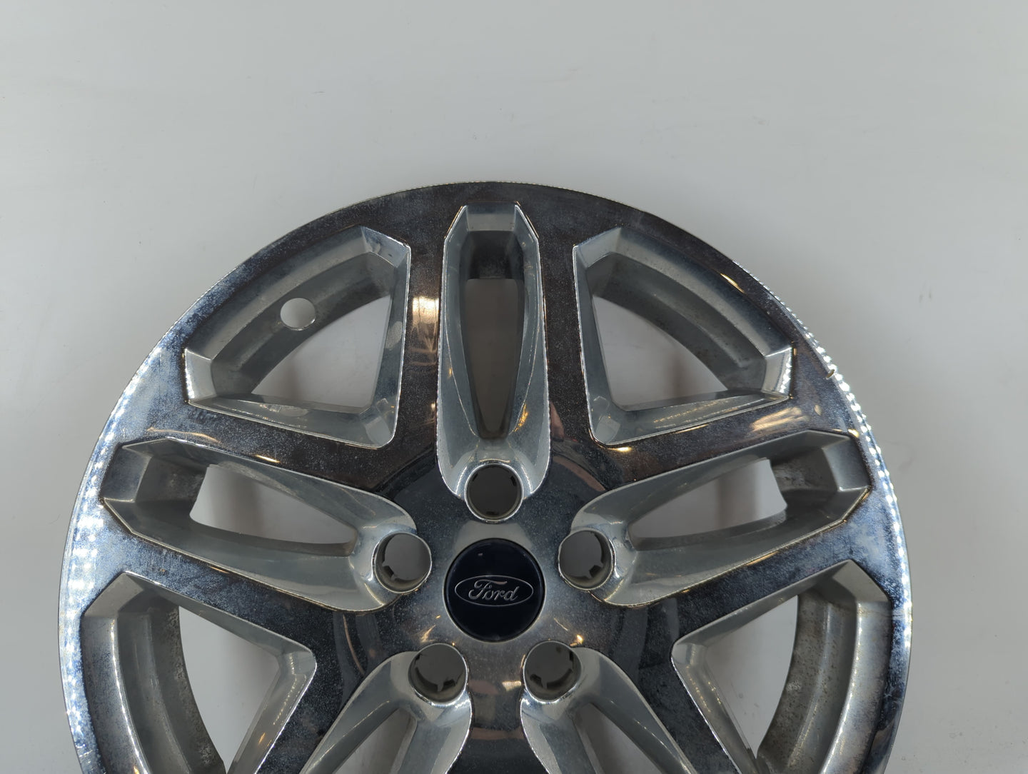 2013-2020 Ford Fusion Hubcap Wheel Cover - Oemusedautoparts1.com