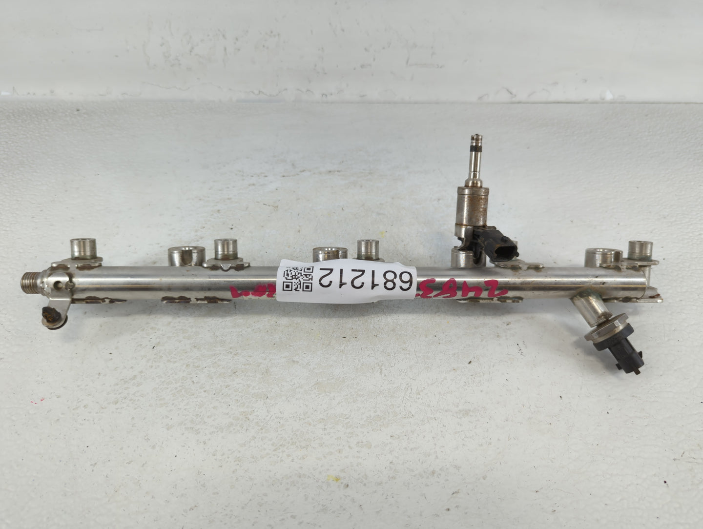 2014 Ford Fusion Fuel Injectors P/N:CJ5E-9F797-BF Fits OEM Used Auto Parts - Oemusedautoparts1.com