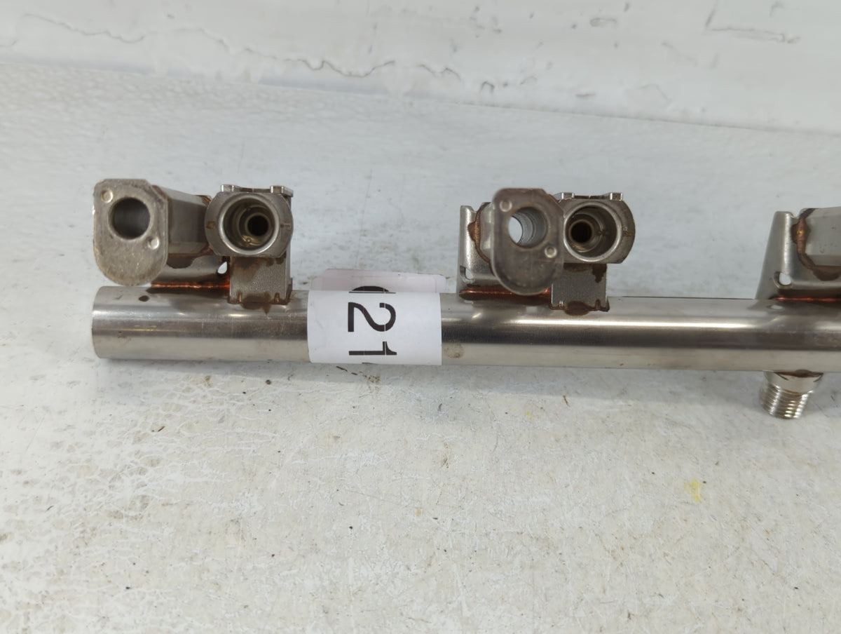 2014 Ford Fusion Fuel Injectors P/N:CJ5G-9H487-BA Fits OEM Used Auto Parts - Oemusedautoparts1.com