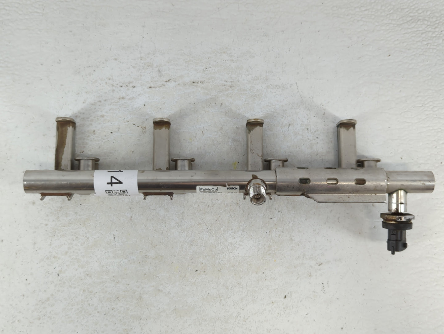 2014 Ford Fusion Fuel Injectors P/N:CJ5G-9H487-BA Fits OEM Used Auto Parts - Oemusedautoparts1.com