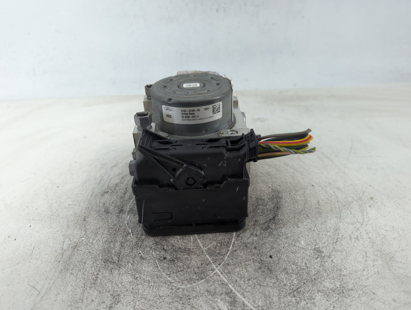 2014-2016 Ford Fusion ABS Pump Control Module Replacement P/N:EG9C-2C405-AC Fits Fits 2014 2015 2016 OEM Used Auto Parts - O