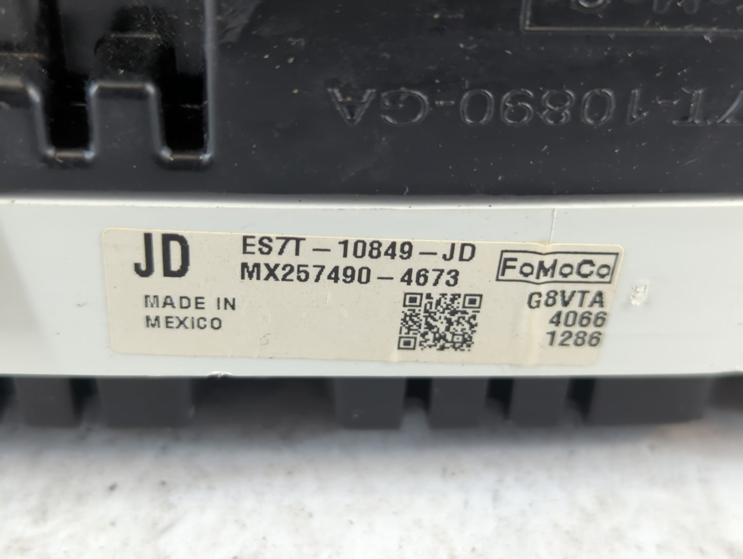 2014 Ford Fusion Instrument Cluster Speedometer Gauges P/N:ES7T-10849-JD Fits OEM Used Auto Parts - Oemusedautoparts1.com