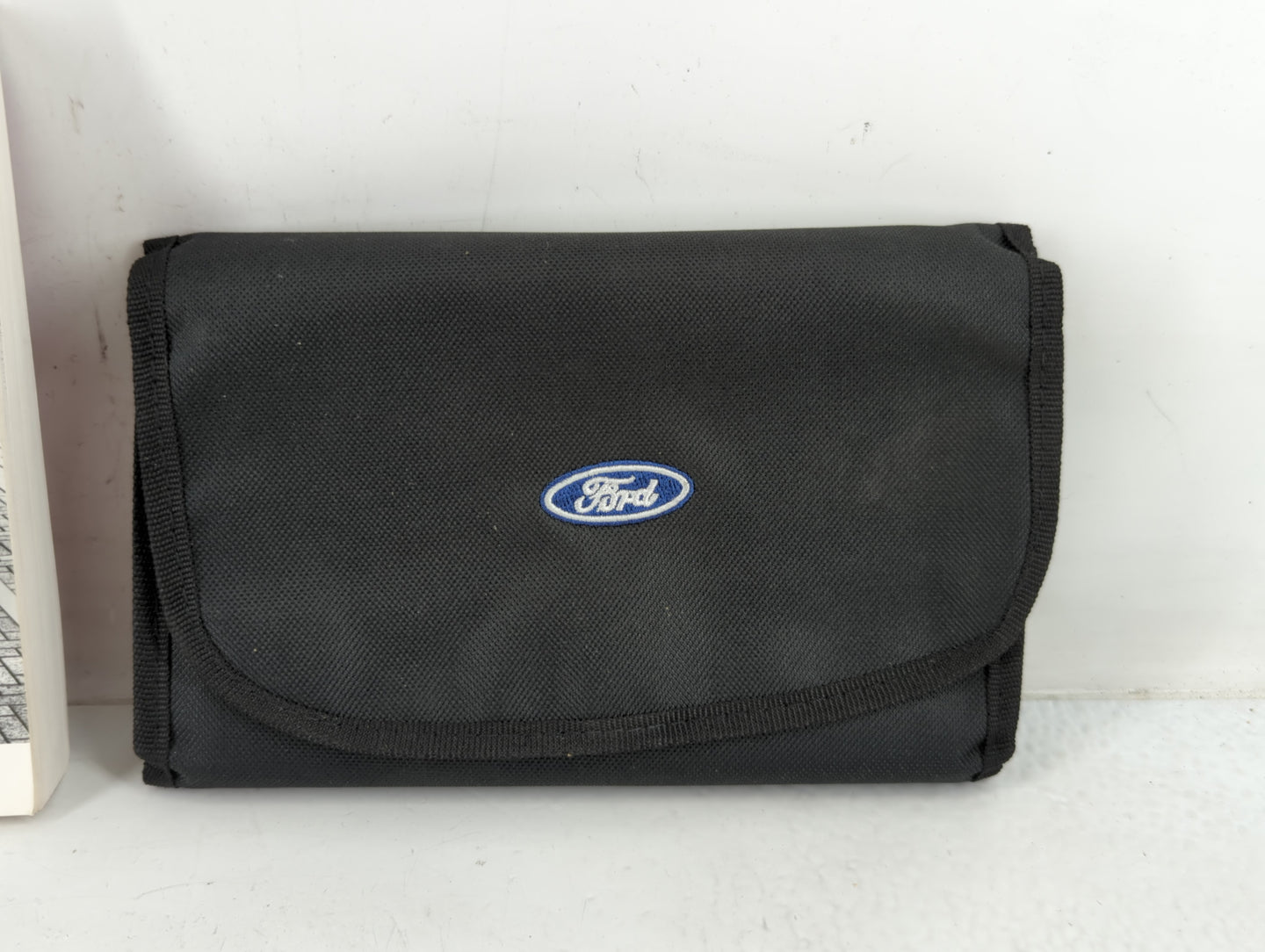 2014 Ford Fusion Owners Manual Book Guide P/N:EE5J 19A321 AB OEM Used Auto Parts - Oemusedautoparts1.com