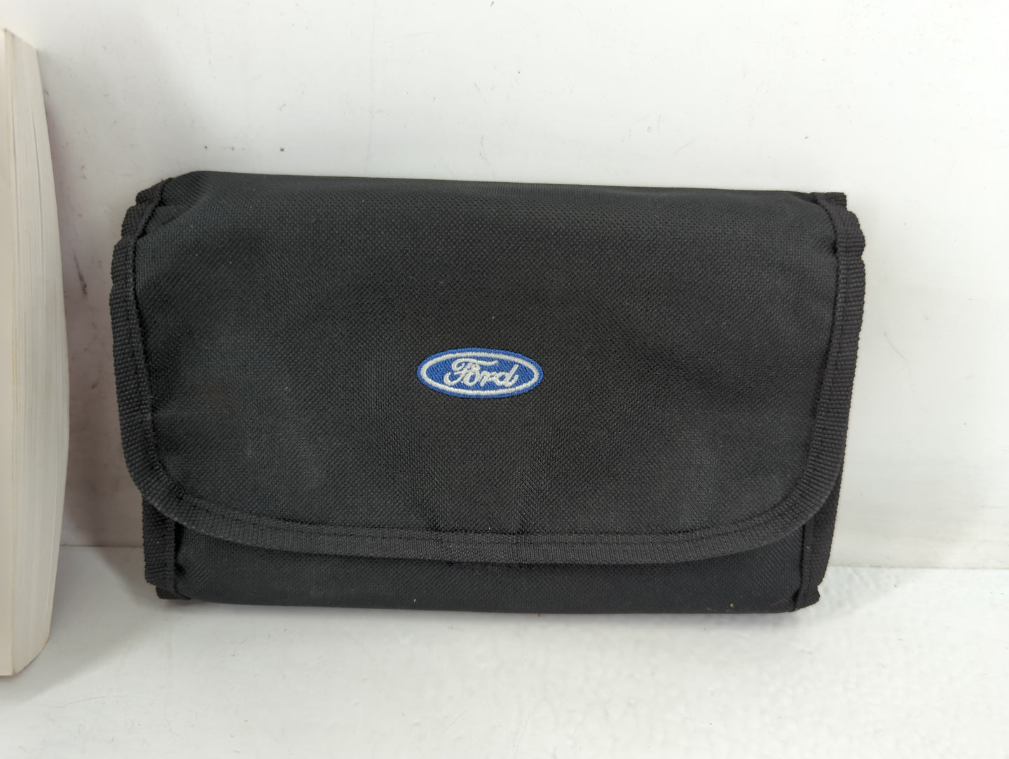 2014 Ford Fusion Owners Manual Book Guide P/N:EE5J 19A321 AB OEM Used Auto Parts - Oemusedautoparts1.com