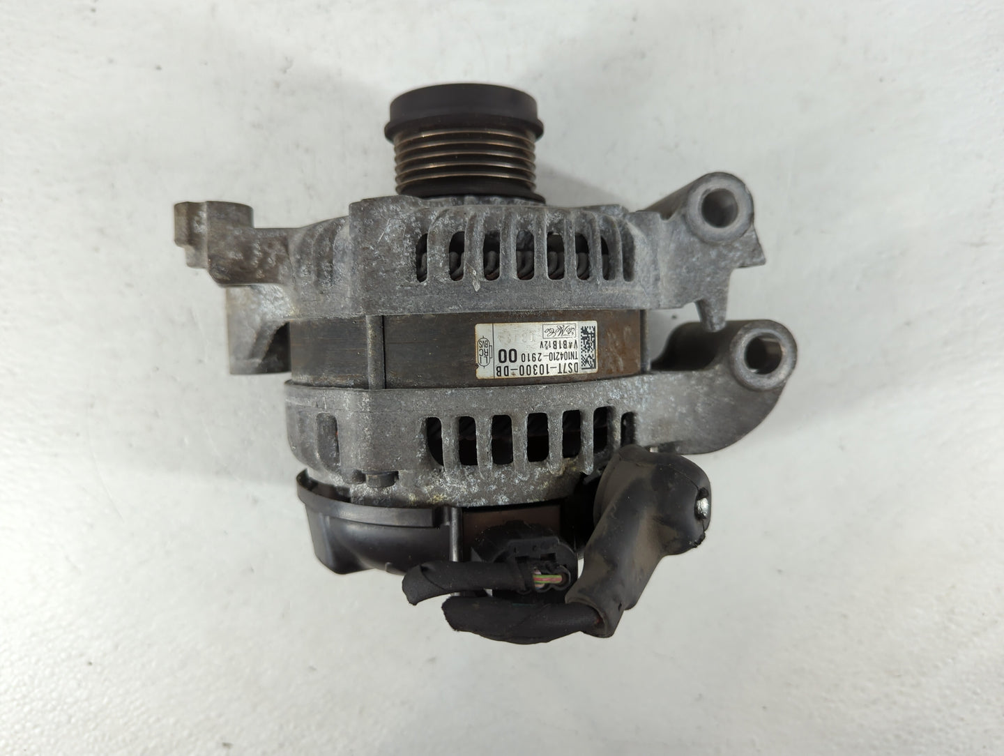 2013-2016 Ford Fusion Alternator Replacement Generator Charging Assembly Engine OEM P/N:TN104210-2910 DS7T-10300-DB Fits OEM