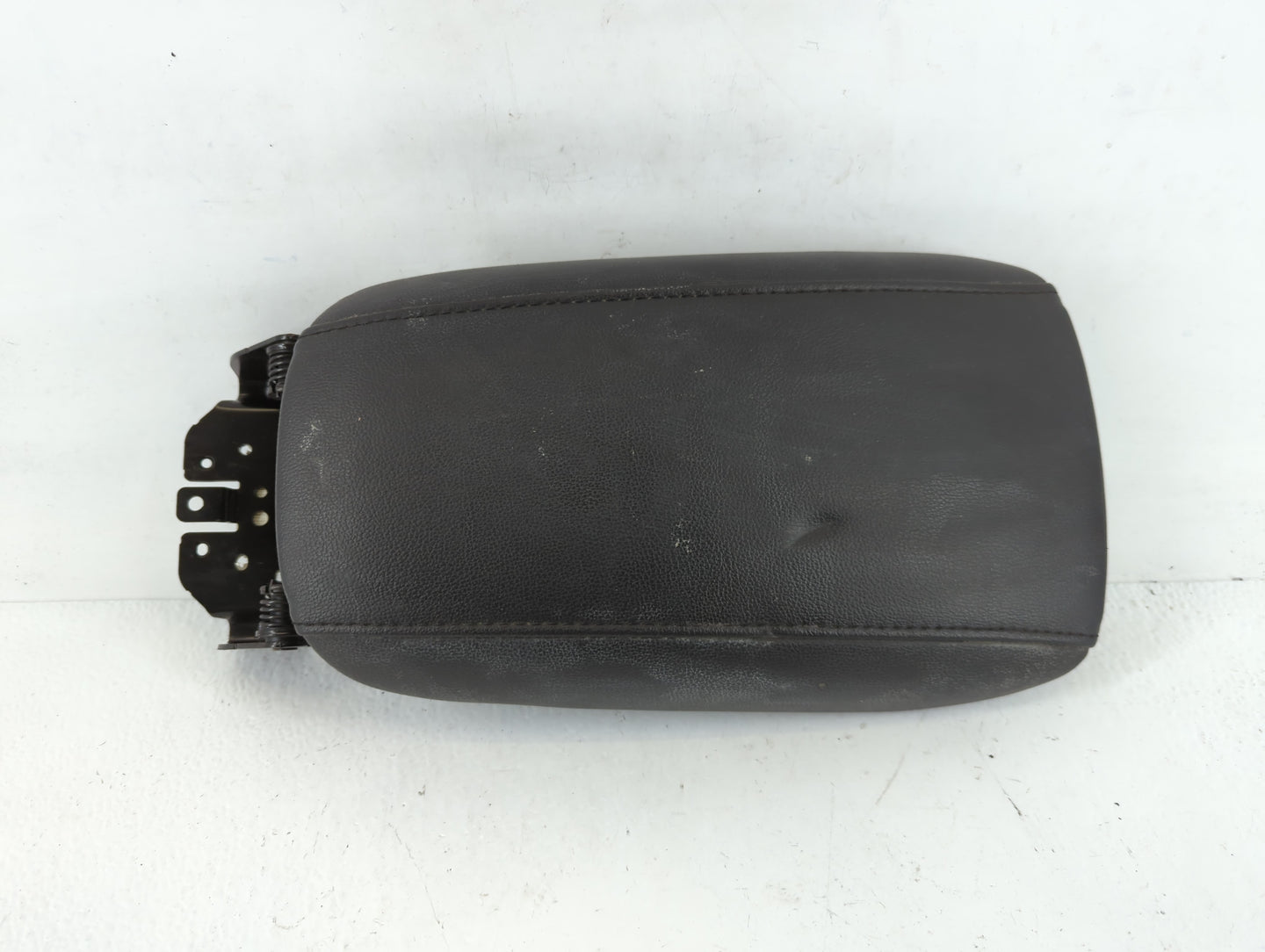 2014 Ford Fusion Center Console Armrest Cover Lid P/N:L0210263AA05B8 6088 Fits Fits 2008 OEM Used Auto Parts - Oemusedautopa