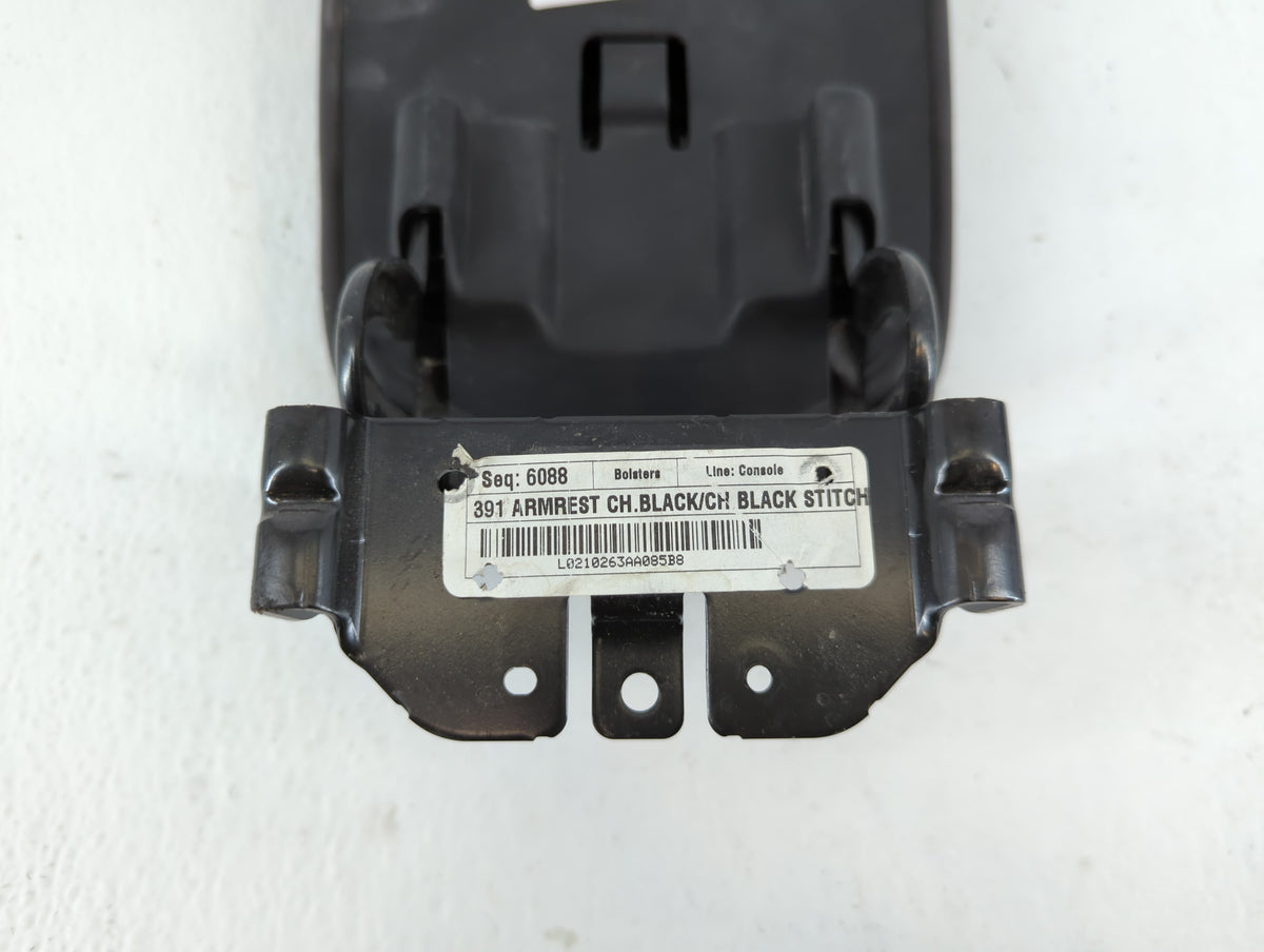 2014 Ford Fusion Center Console Armrest Cover Lid P/N:L0210263AA05B8 6088 Fits Fits 2008 OEM Used Auto Parts - Oemusedautopa