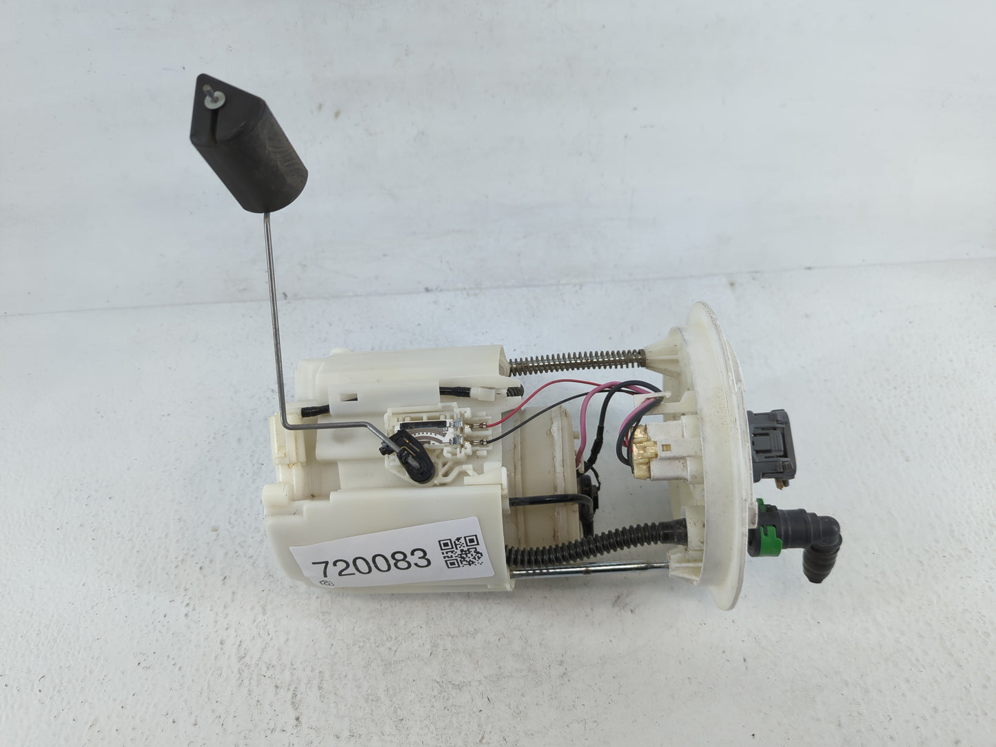 2013-2016 Ford Fusion Electrical Gas Fuel Pump Assembly - Oemusedautoparts1.com