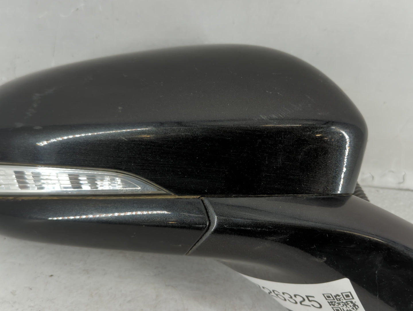 2013-2014 Ford Fusion Passenger Side View Mirror - Right Door Mirror OEM Used - Oemusedautoparts1.com