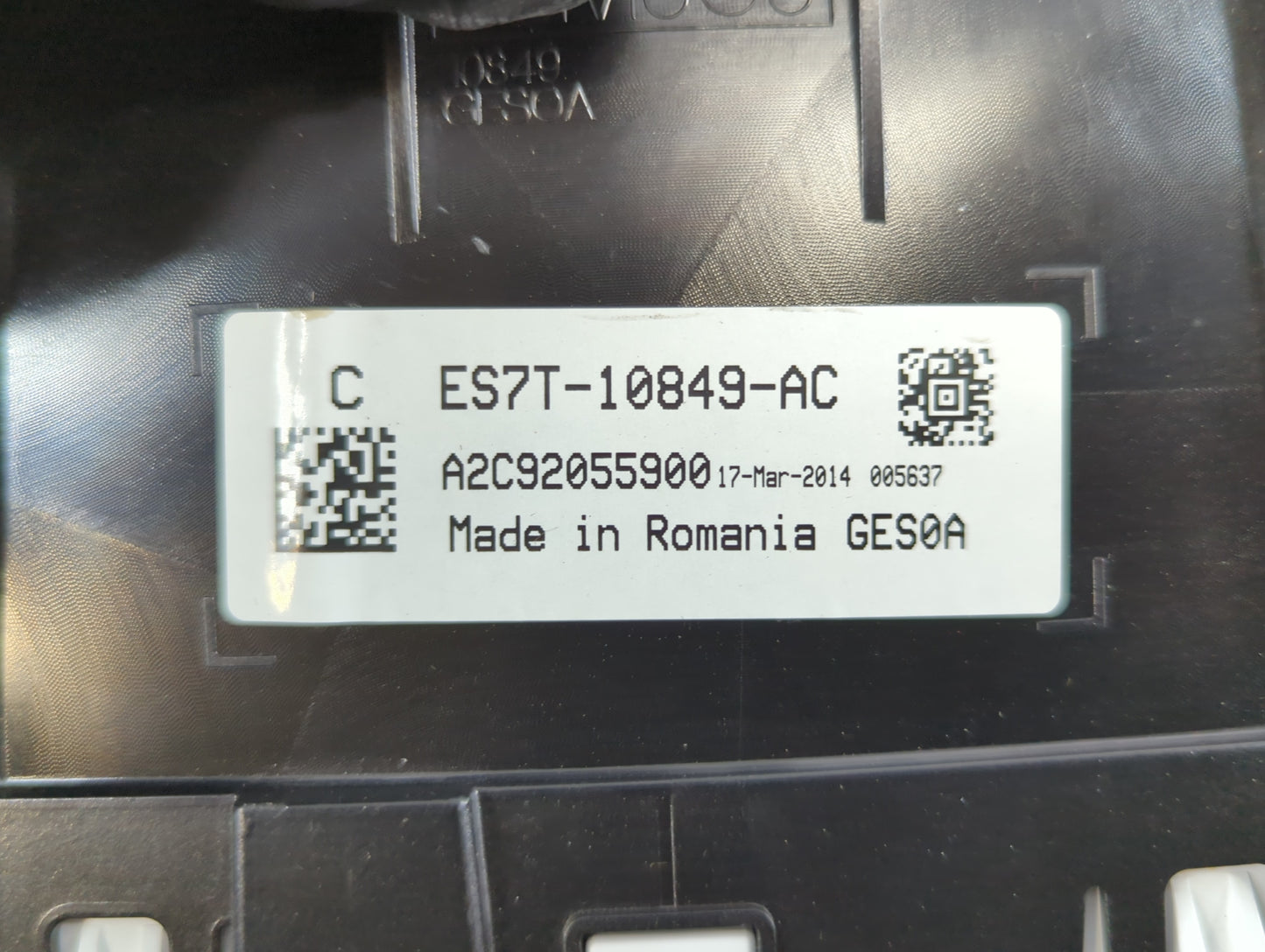 2014-2015 Ford Fusion Instrument Cluster Speedometer Gauges P/N:ES7T-10849-AC Fits Fits 2014 2015 OEM Used Auto Parts - Oemu