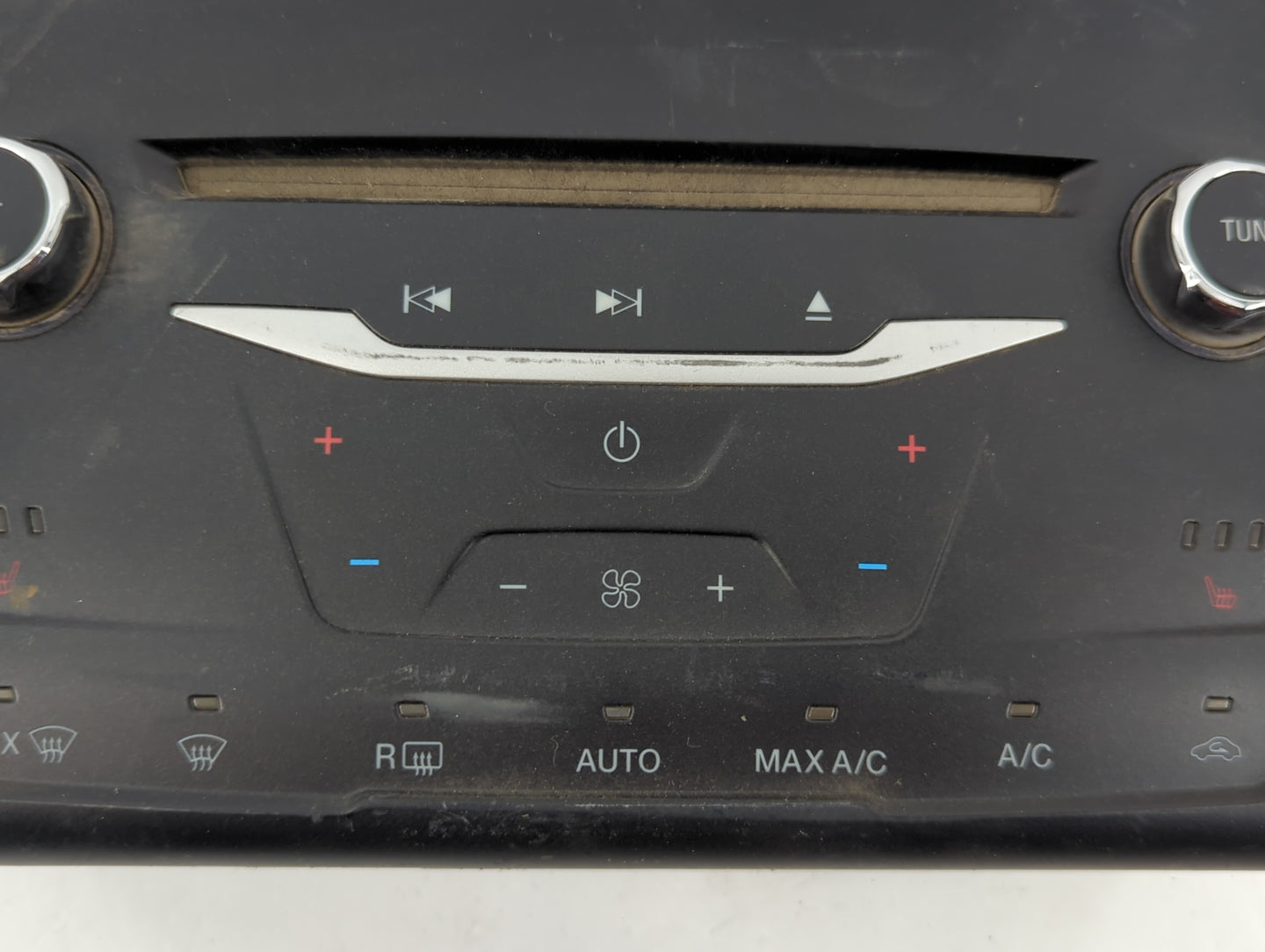 2014 Ford Fusion Radio AM FM Cd Player Receiver Replacement P/N:DS7T-18E245-SP Fits OEM Used Auto Parts - Oemusedautoparts1.