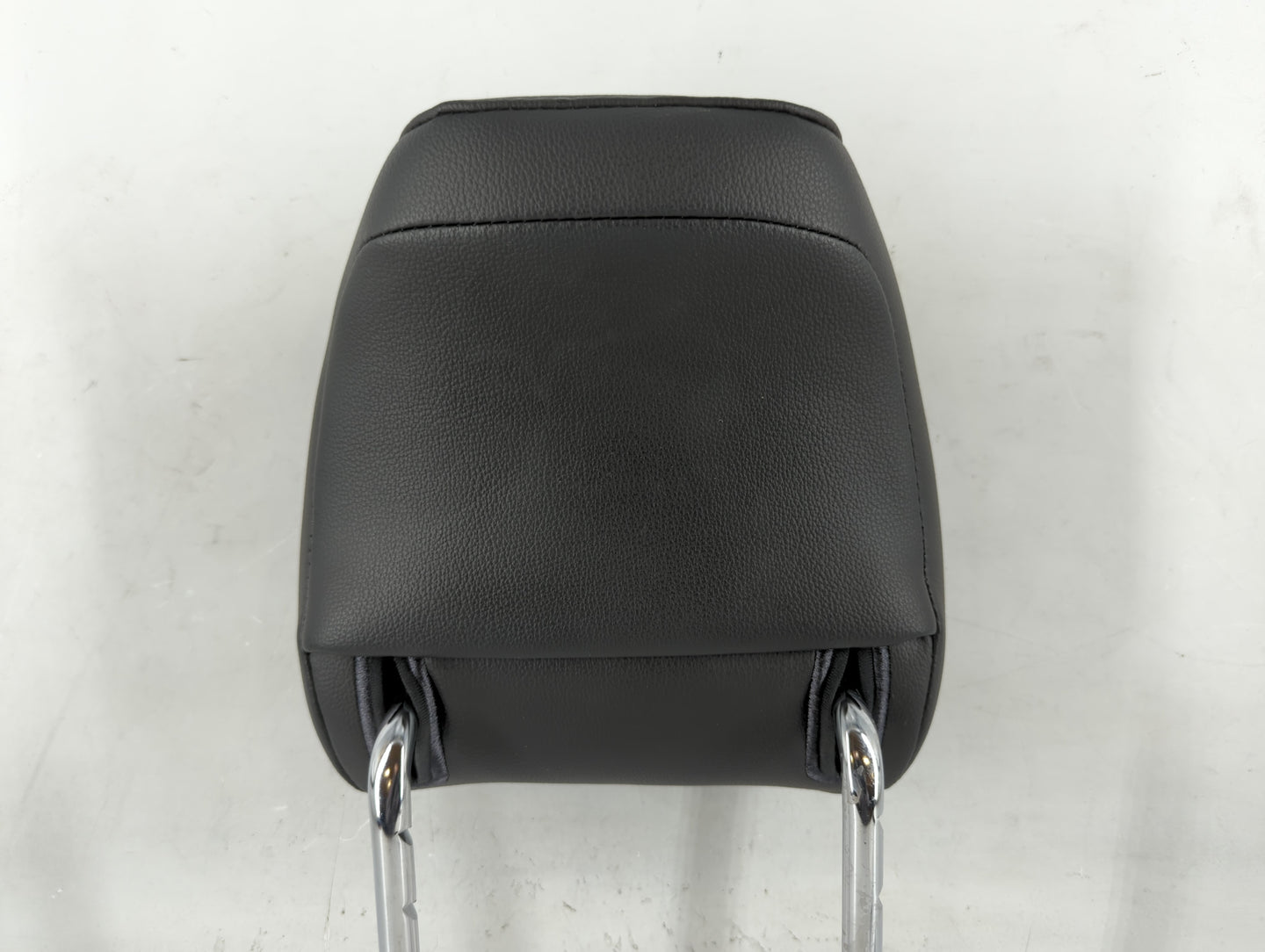 2014 Ford Fusion Headrest Head Rest Front Driver Passenger Seat Fits Fits 1999 2000 2001 2002 OEM Used Auto Parts - Oemuseda
