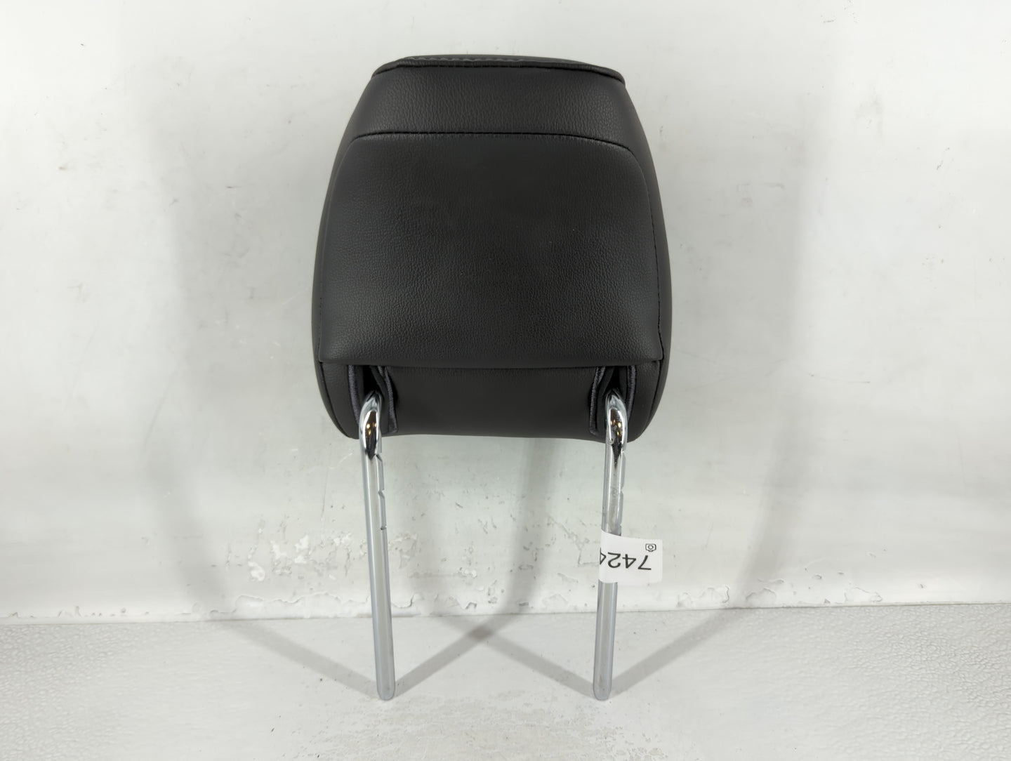 2014 Ford Fusion Headrest Head Rest Front Driver Passenger Seat Fits Fits 1999 2000 2001 2002 OEM Used Auto Parts - Oemuseda