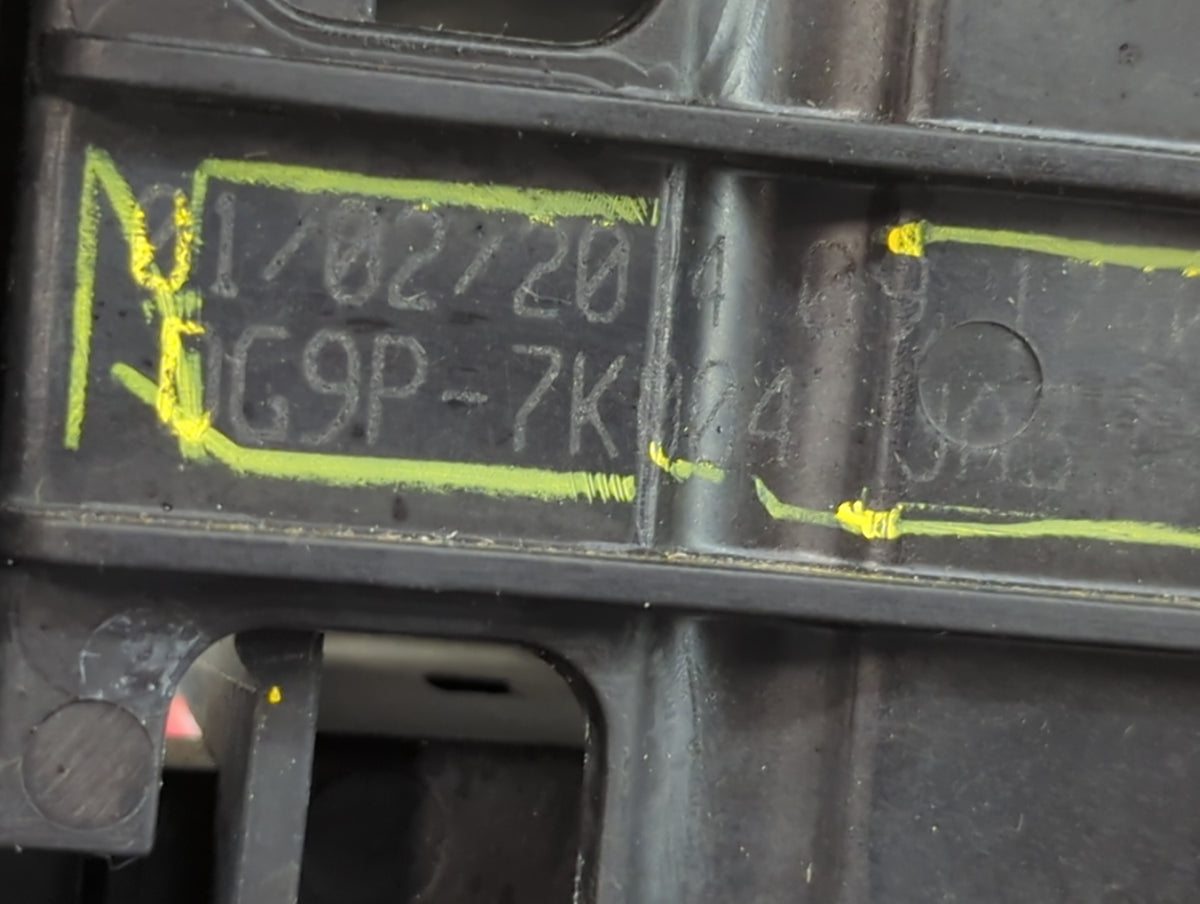2014 Ford Fusion Floor Console Assembly Shifter 745342 - Oemusedautoparts1.com