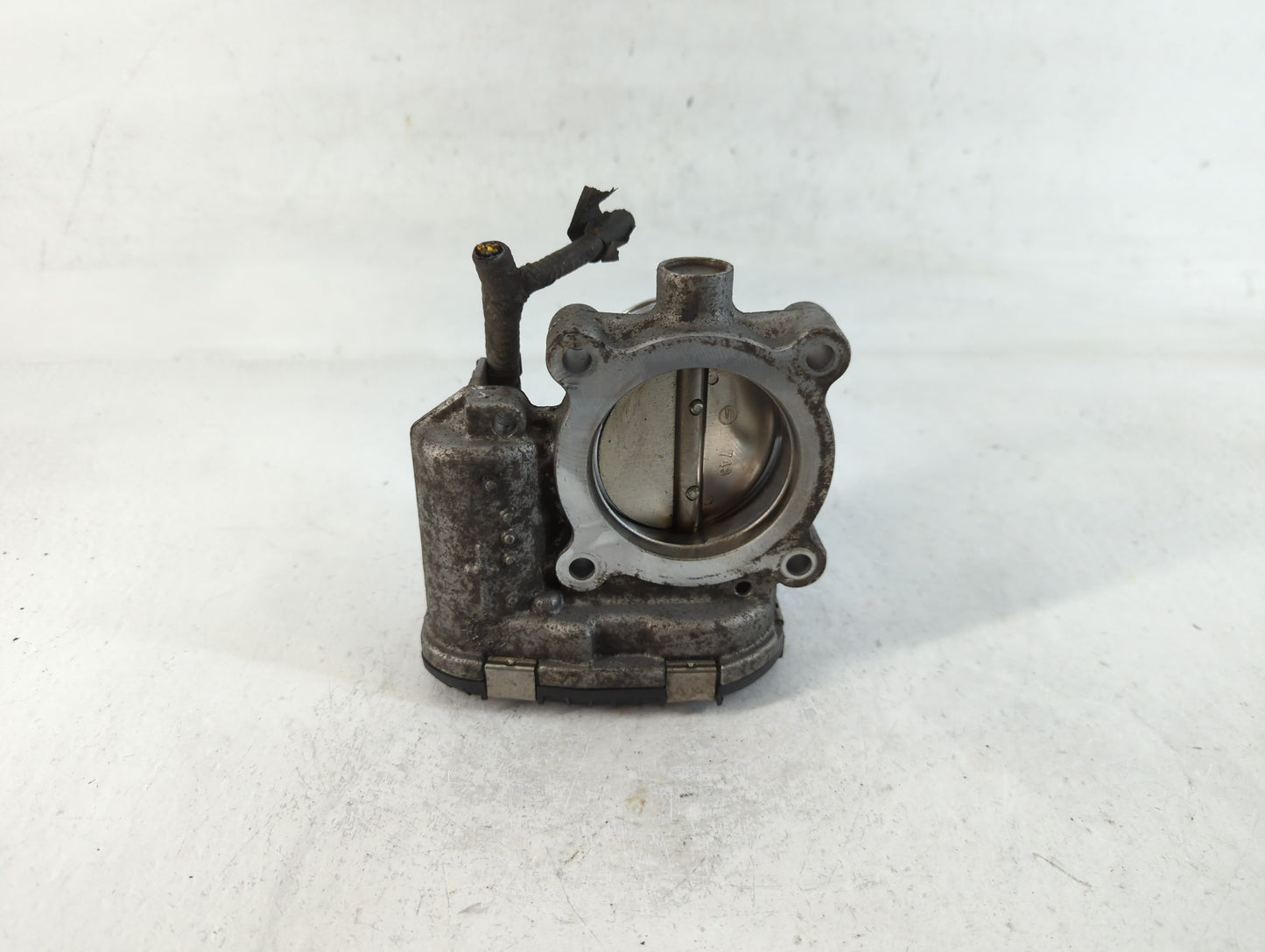 2014-2020 Ford Fusion Throttle Body P/N:DS7E-9F991-BB Fits Fits 2014 2015 2016 2017 2018 2019 2020 2021 2022 OEM Used Auto P