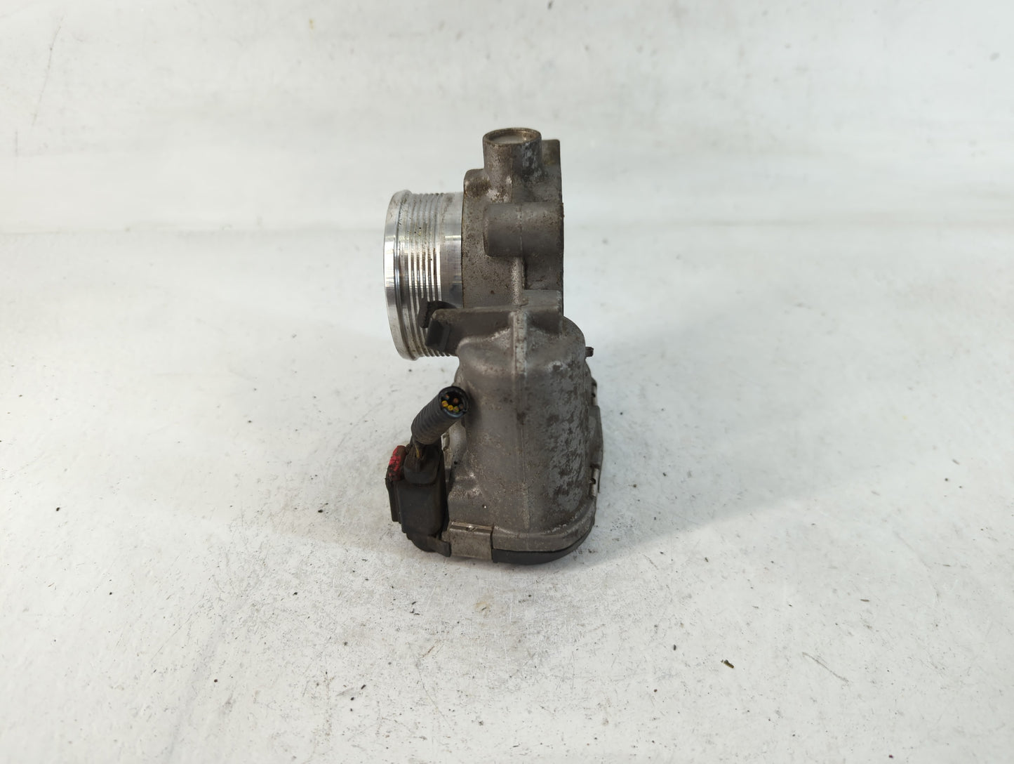 2014-2020 Ford Fusion Throttle Body P/N:DS7E-9F991-BB Fits Fits 2014 2015 2016 2017 2018 2019 2020 2021 2022 OEM Used Auto P