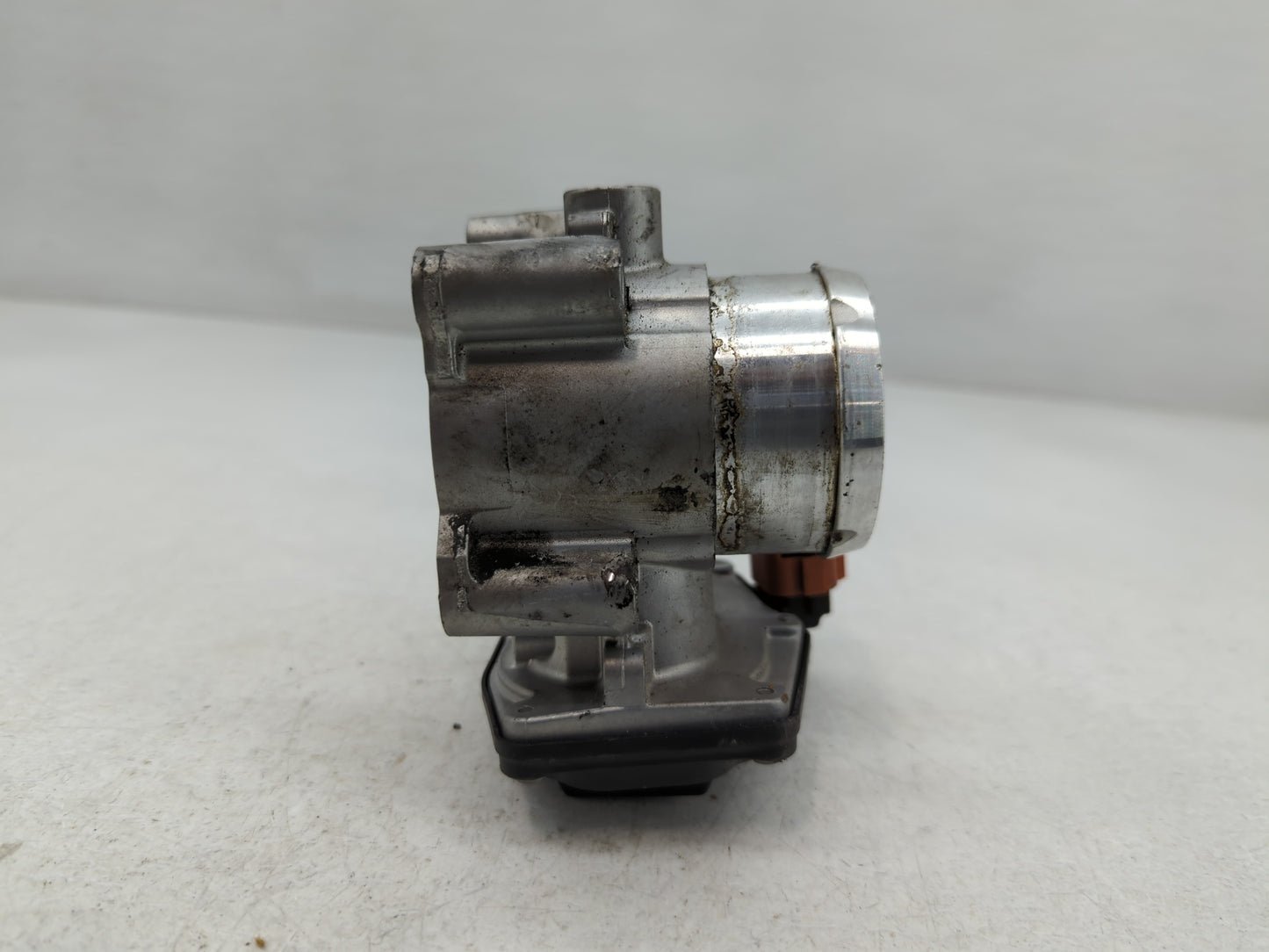 2014-2020 Ford Fusion Throttle Body P/N:DS7G-9F991-BB B13 300 4035 Fits Fits 2014 2015 2016 2017 2018 2019 2020 OEM Used Aut