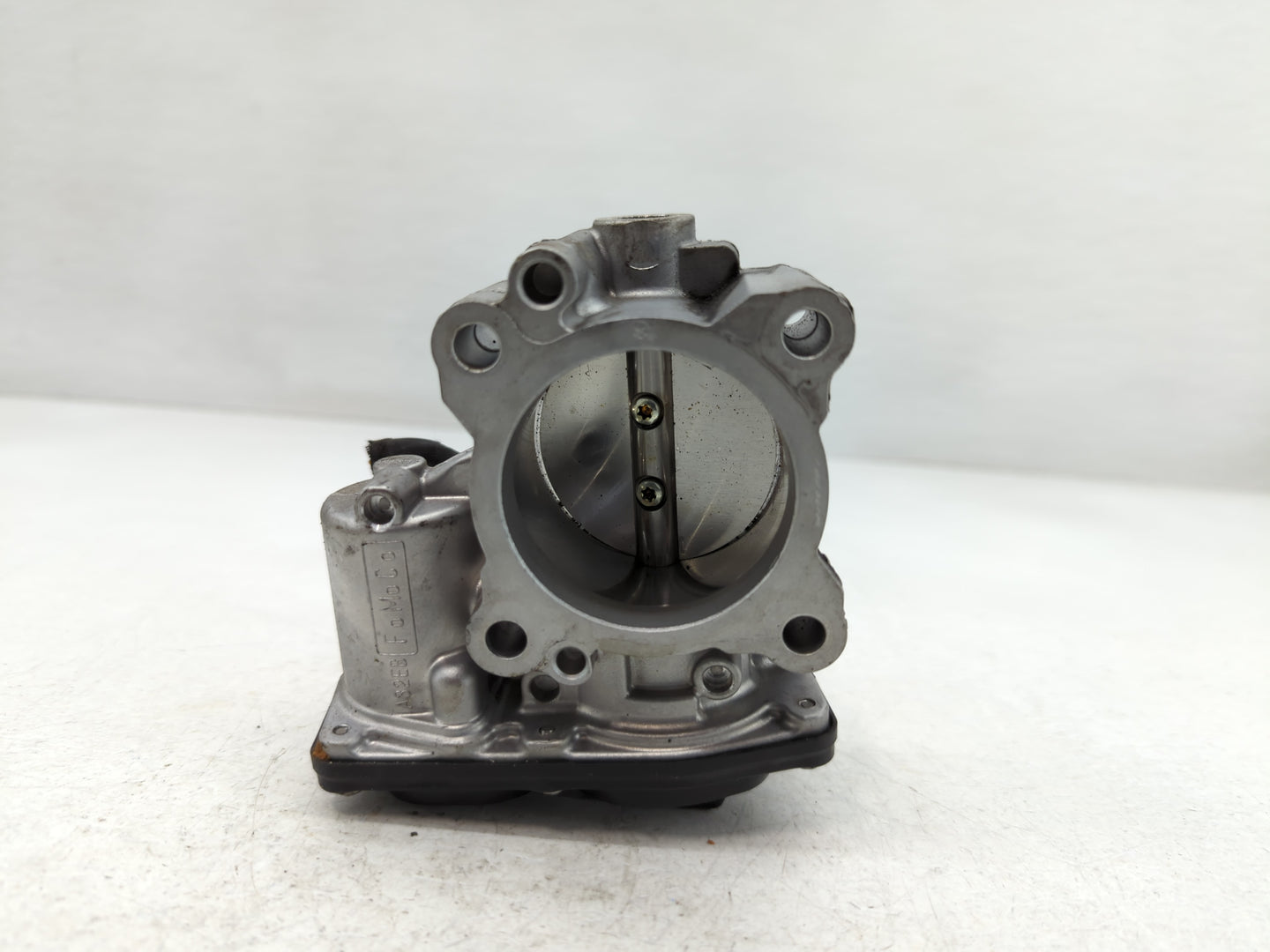 2014-2020 Ford Fusion Throttle Body P/N:DS7G-9F991-BB B13 300 4035 Fits Fits 2014 2015 2016 2017 2018 2019 2020 OEM Used Aut