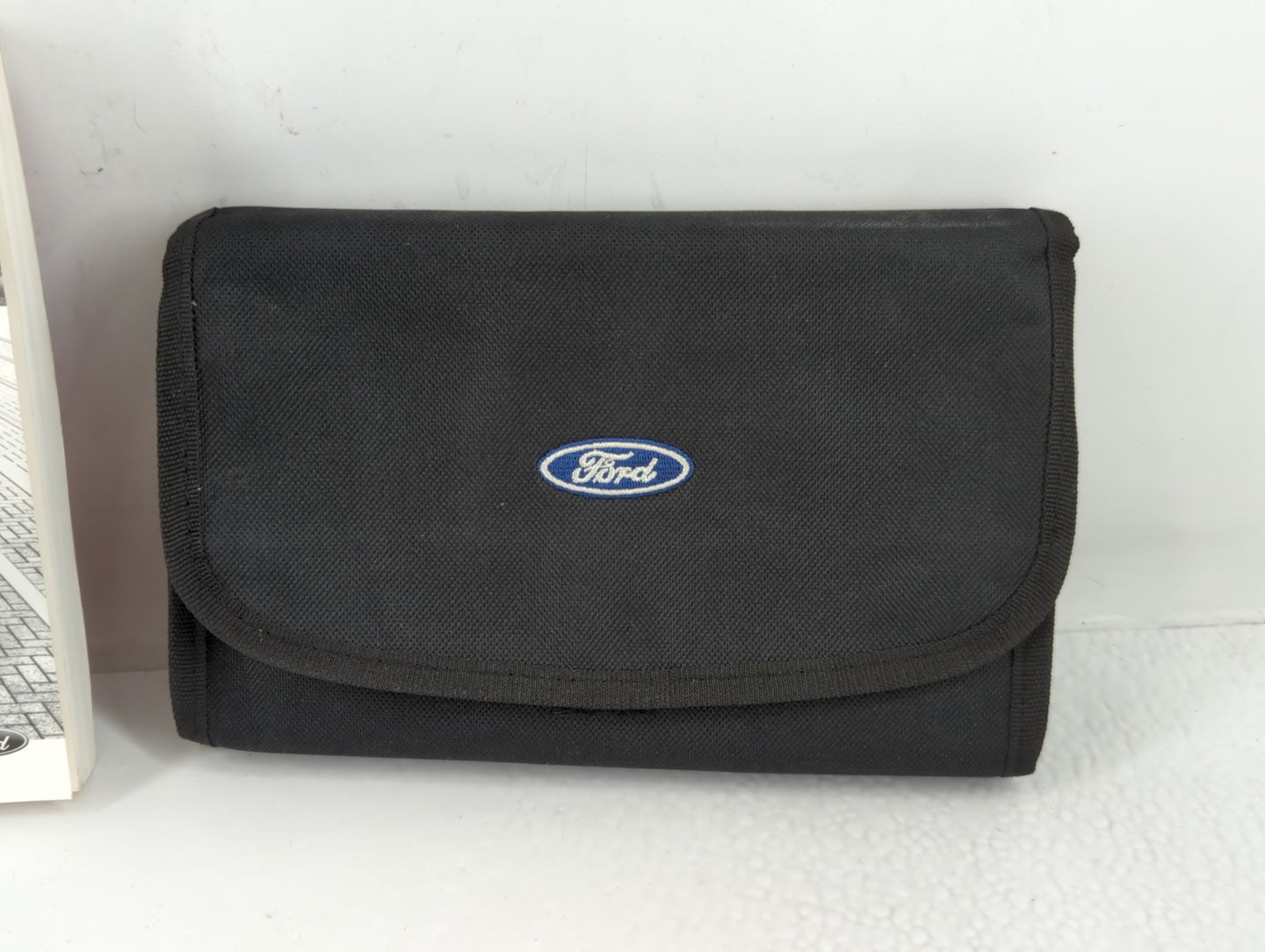 2014 Ford Fusion Owners Manual Book Guide P/N:EE5J19A321 AA OEM Used Auto Parts - Oemusedautoparts1.com