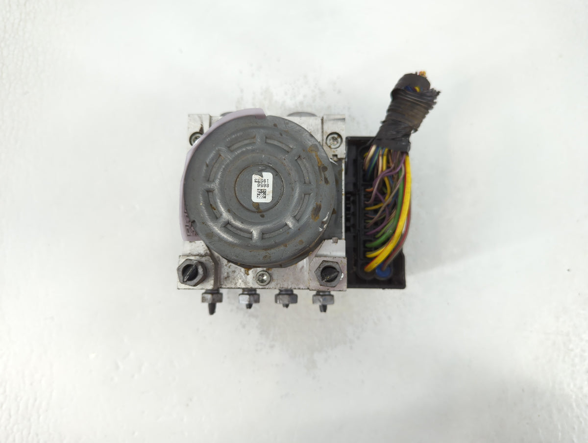 2014-2016 Ford Fusion Anti-Lock Brake ABS Pump Module Actuator OEM P/N:DG9C-2C405-DF Fits Fits 2014 2015 2016 OEM Used Auto 
