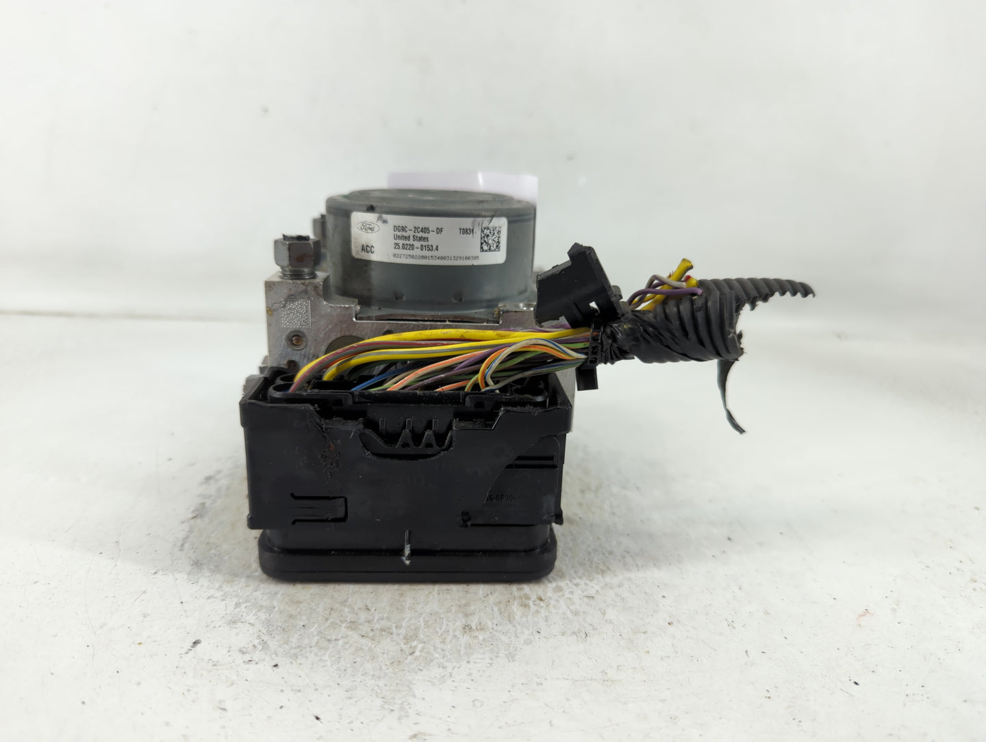 2014-2016 Ford Fusion ABS Pump Control Module Replacement P/N:DG9C-2C405-DF Fits Fits 2014 2015 2016 OEM Used Auto Parts - O