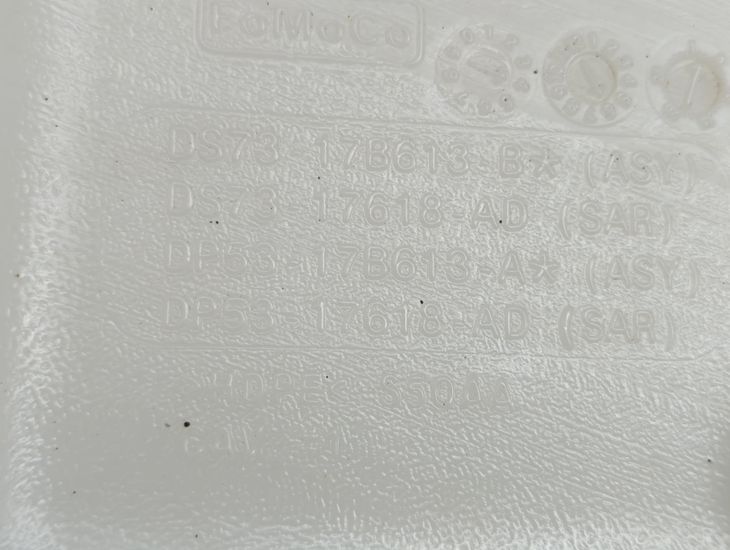 2013-2014 Ford Fusion Windshield Washer Fluid Reservoir Bottle Oem - Oemusedautoparts1.com
