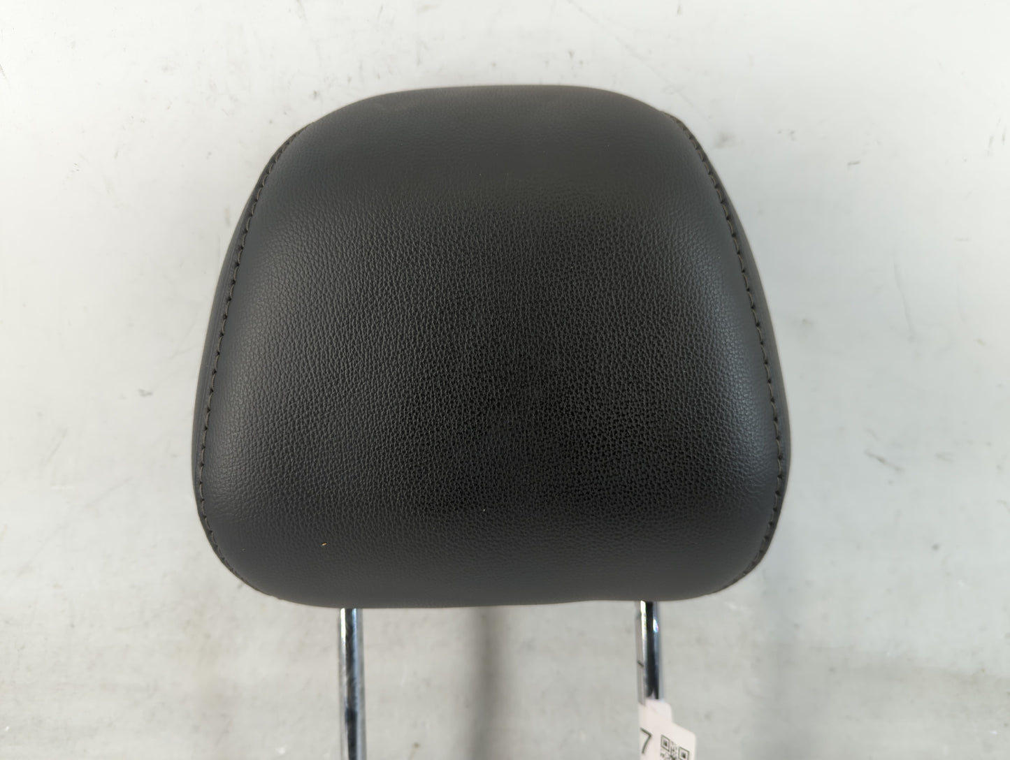 2014 Ford Fusion Headrest Head Rest Front Driver Passenger Seat Fits Fits 1999 2000 2001 2002 OEM Used Auto Parts - Oemuseda