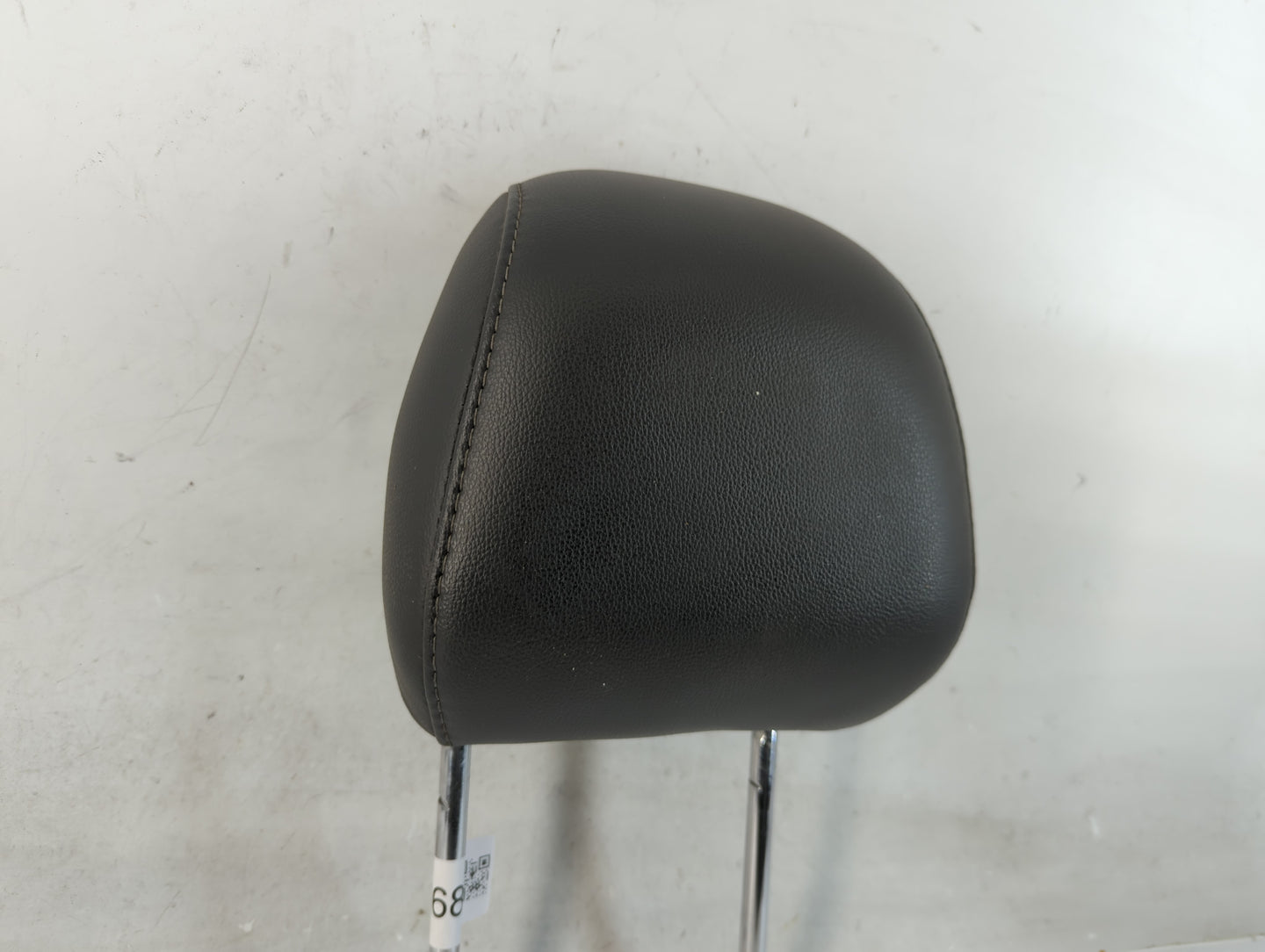 2014 Ford Fusion Headrest Head Rest Front Driver Passenger Seat Fits Fits 1999 2000 2001 2002 OEM Used Auto Parts - Oemuseda