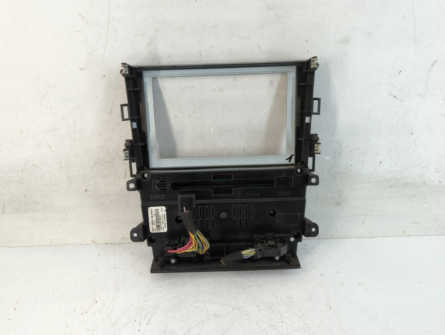 2014-2015 Ford Fusion Radio AM FM Cd Player Receiver Replacement P/N:ES7T-18E245-SB Fits Fits 2014 2015 OEM Used Auto Parts 