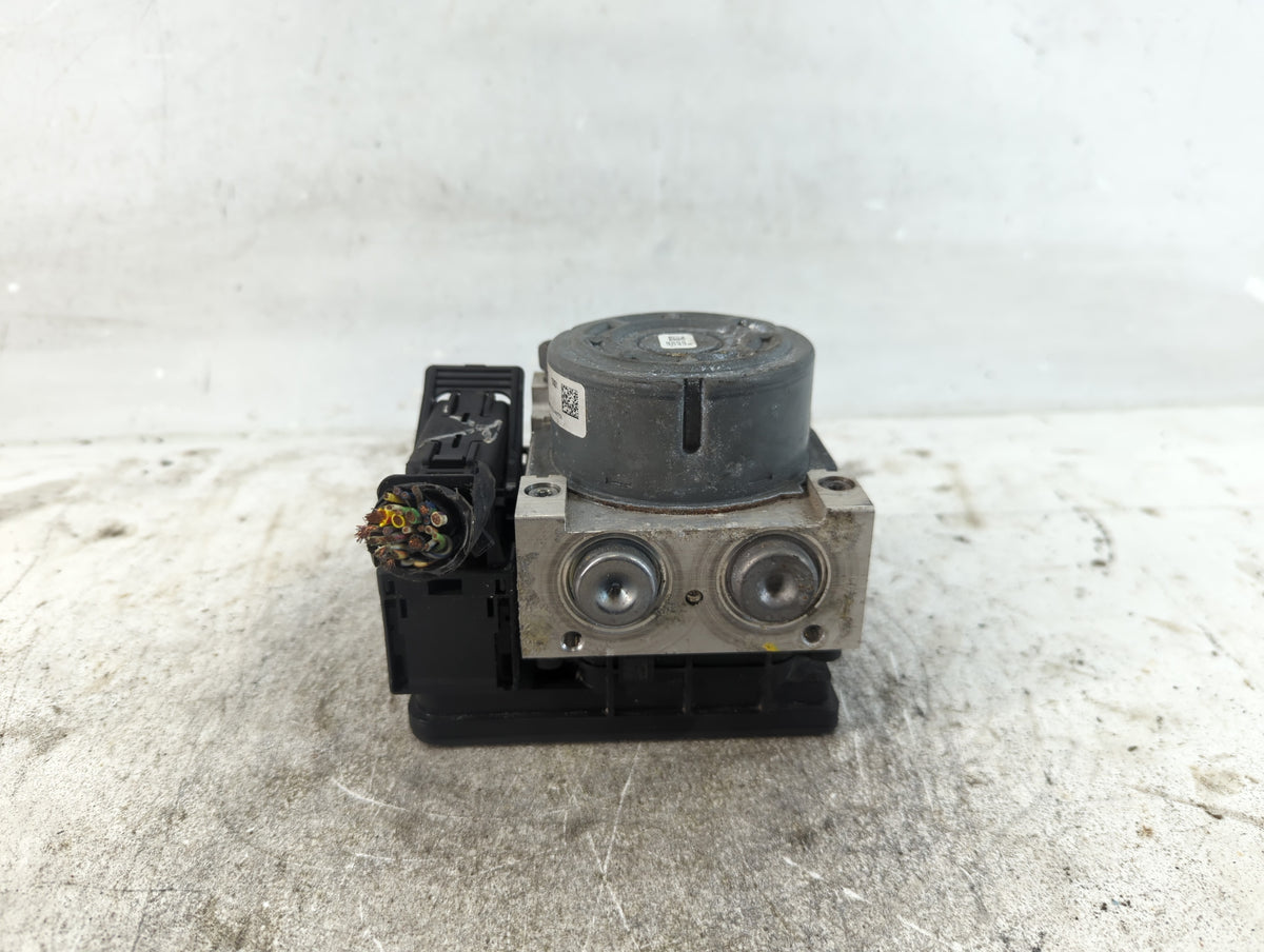 2014-2016 Ford Fusion Anti-Lock Brake ABS Pump Module Actuator OEM P/N:DG9C-2C405-DF Fits Fits 2014 2015 2016 OEM Used Auto 