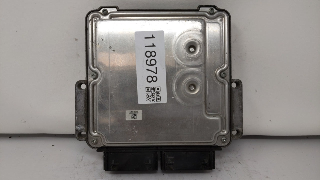 2014 Ford Fusion PCM Engine Control Computer ECU ECM PCU OEM P/N:ES7A-12A650-MD,ES7A-12A650-ND ES7A-12A650-MD Fits OEM Used 