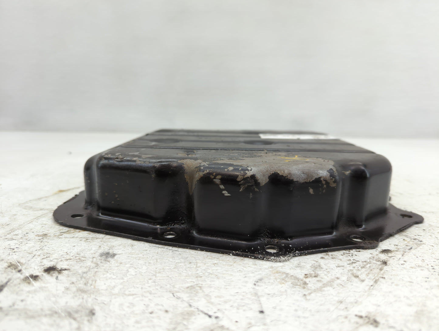 2014 Ford Mondeo Engine Oil Pan P/N:9 97 024 13 Fits OEM Used Auto Parts - Oemusedautoparts1.com
