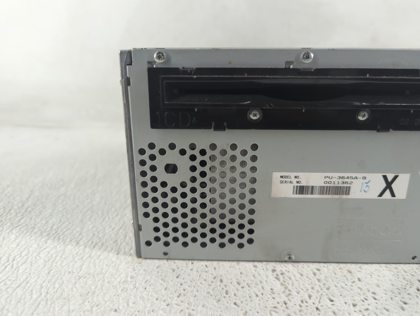 2013-2014 Ford Mustang Radio AM FM Cd Player Receiver Replacement P/N:ER3T-19C107-CB Fits Fits 2013 2014 OEM Used Auto Parts