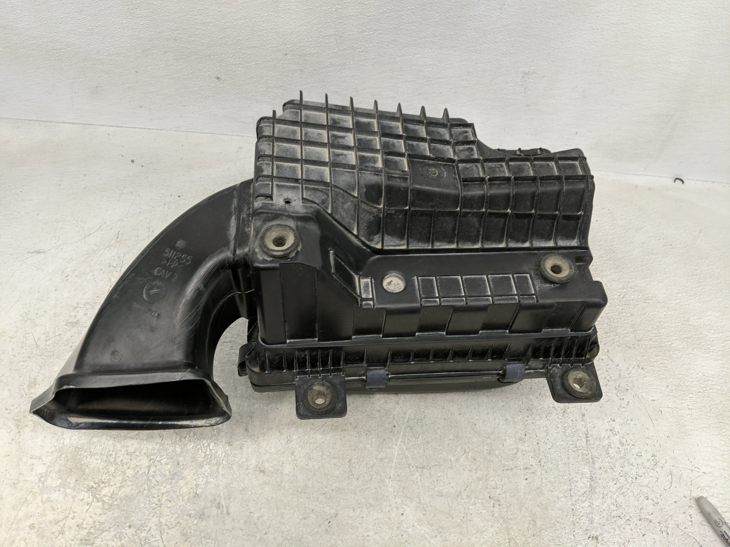 2011-2014 Ford Mustang Air Cleaner Intake-duct Hose Tube - Oemusedautoparts1.com