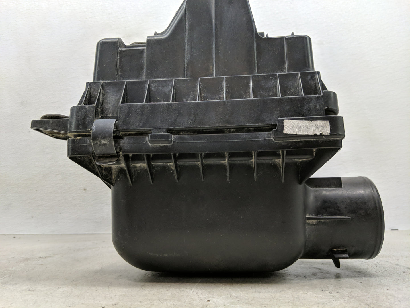 2011-2014 Ford Mustang Air Cleaner Intake-duct Hose Tube - Oemusedautoparts1.com