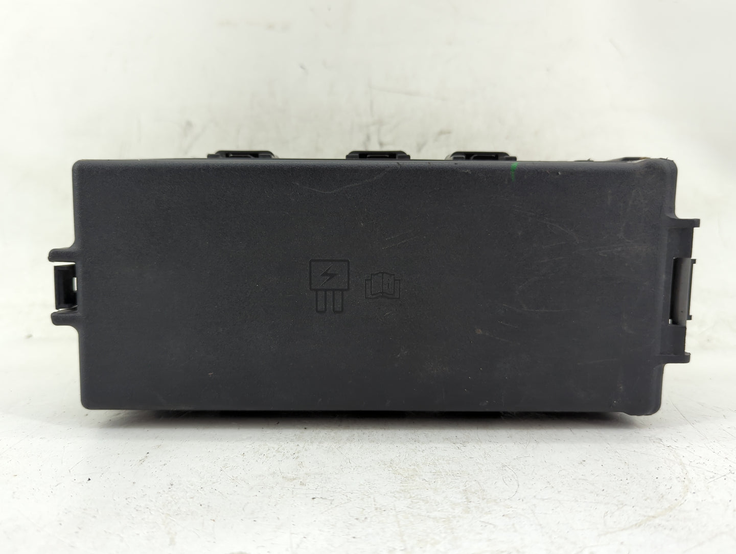 2012-2014 Ford Mustang Fusebox Fuse Box Panel Relay Module P/N:54-8799-30 Fits Fits 2012 2013 2014 OEM Used Auto Parts - Oem
