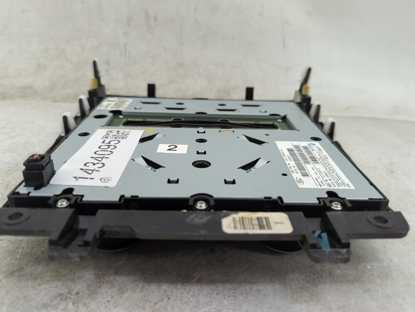 2014 Ford Mustang Radio AM FM Cd Player Receiver Replacement P/N:CR3T-18A806-KB3JA6 CR3T-18A802-KA, EJ-1457/A-B Fits OEM Use