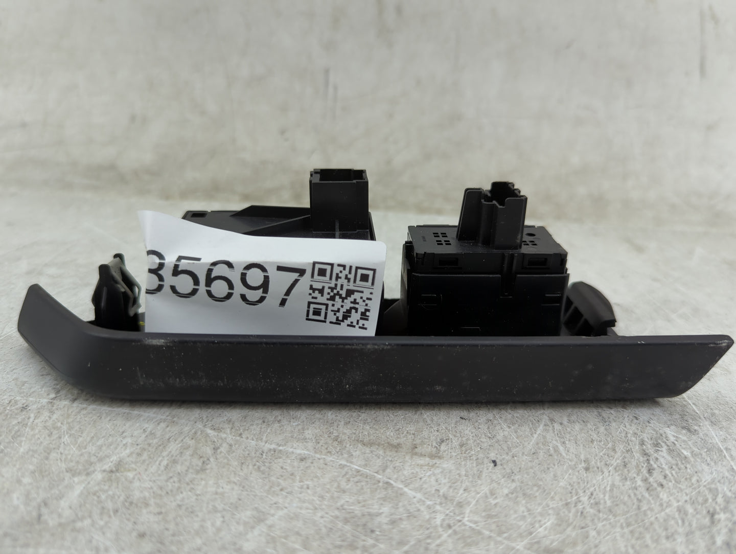 2005-2014 Ford Mustang Master Power Window Switch Replacement Driver Side Left P/N:DR33-14A564-BAW Fits OEM Used Auto Parts 