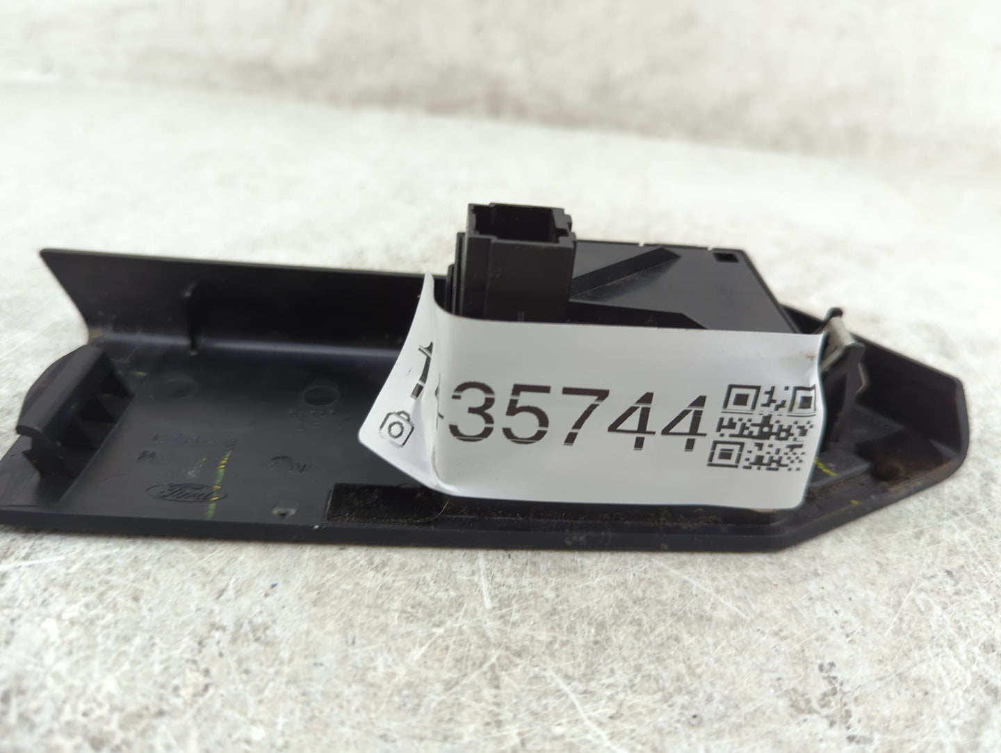 2010-2014 Ford Mustang Master Power Window Switch Replacement Driver Side Left P/N:DR33-14A564-AA Fits OEM Used Auto Parts -