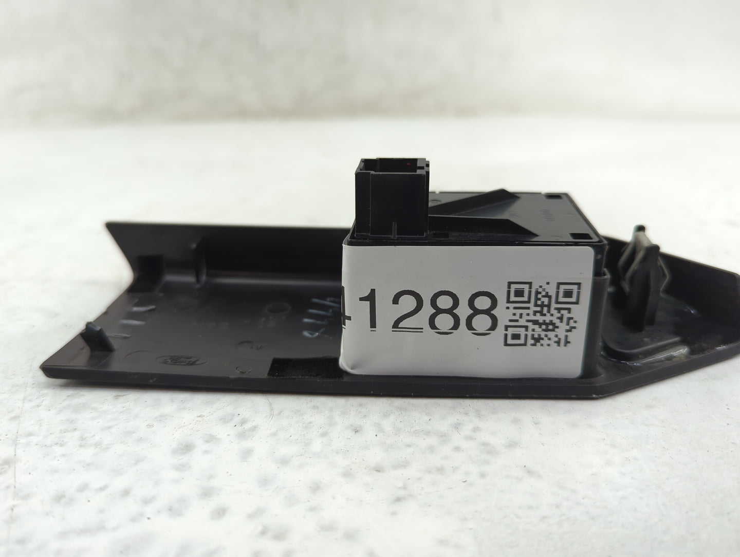 2010-2014 Ford Mustang Master Power Window Switch Replacement Driver Side Left P/N:DR33-14A564-A Fits OEM Used Auto Parts - 