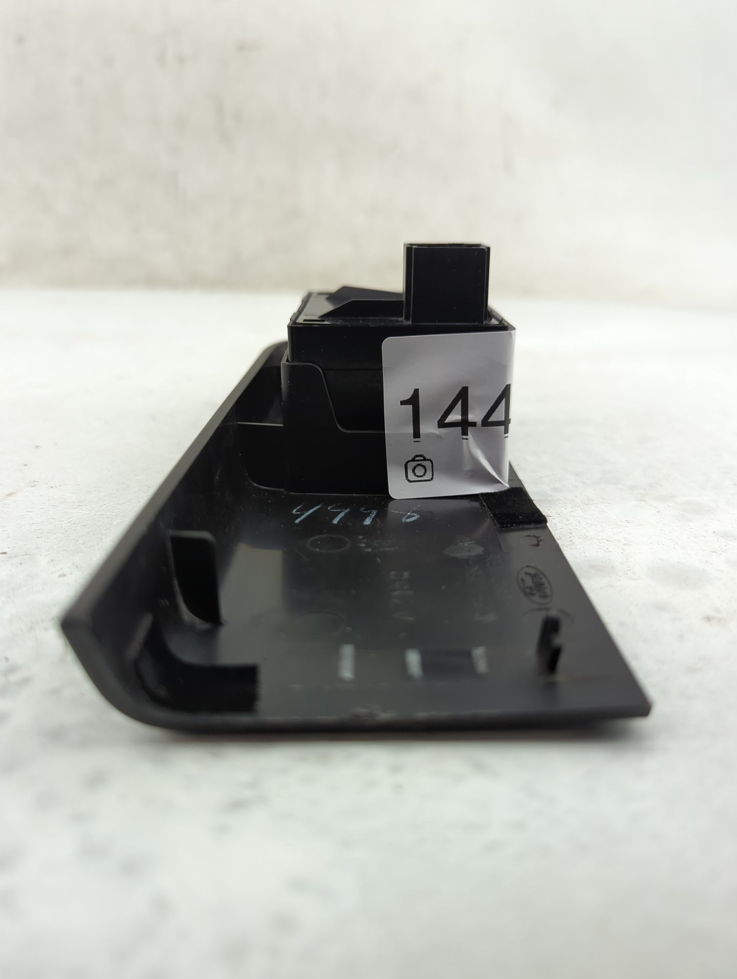 2010-2014 Ford Mustang Master Power Window Switch Replacement Driver Side Left P/N:DR33-14A564-A Fits OEM Used Auto Parts - 
