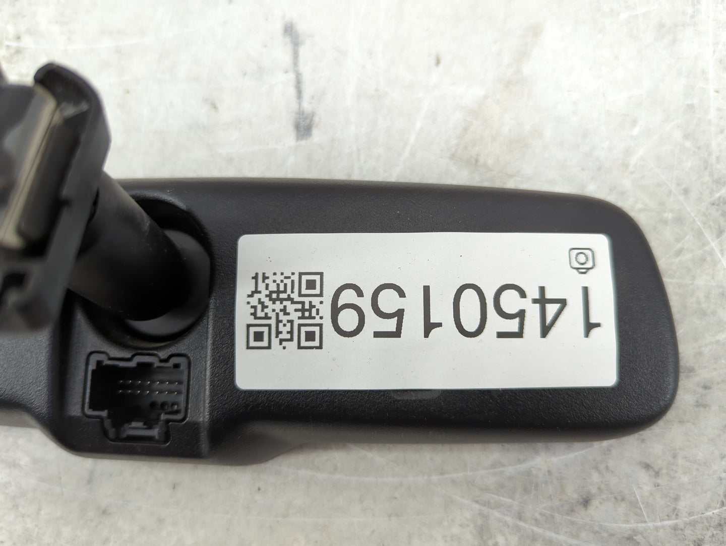 2013-2014 Ford Mustang Interior Rear View Mirror Replacement OEM P/N:8U5A-17E678-DF Fits Fits 2012 2013 2014 OEM Used Auto P